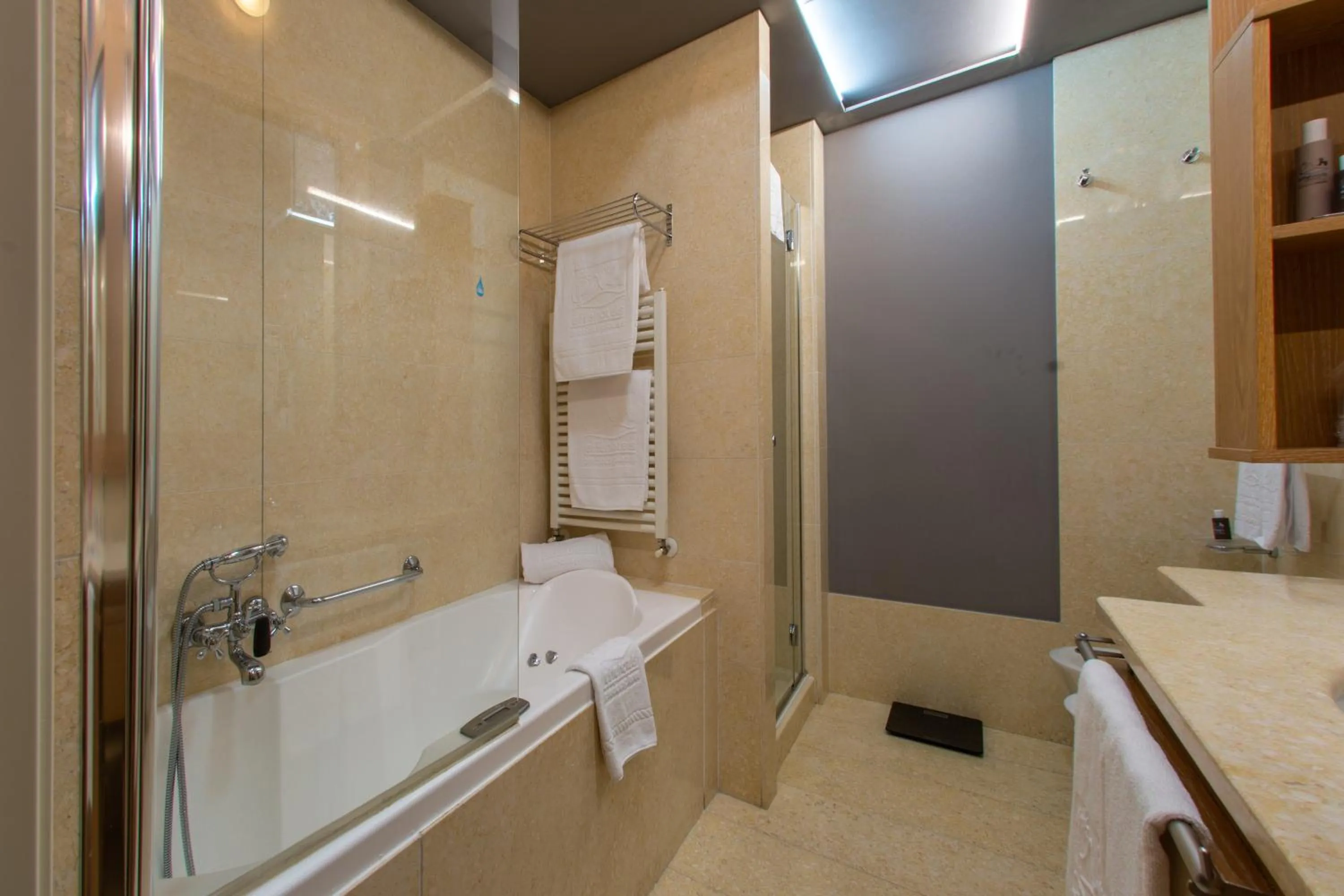 Bathroom in Hotel Spinale