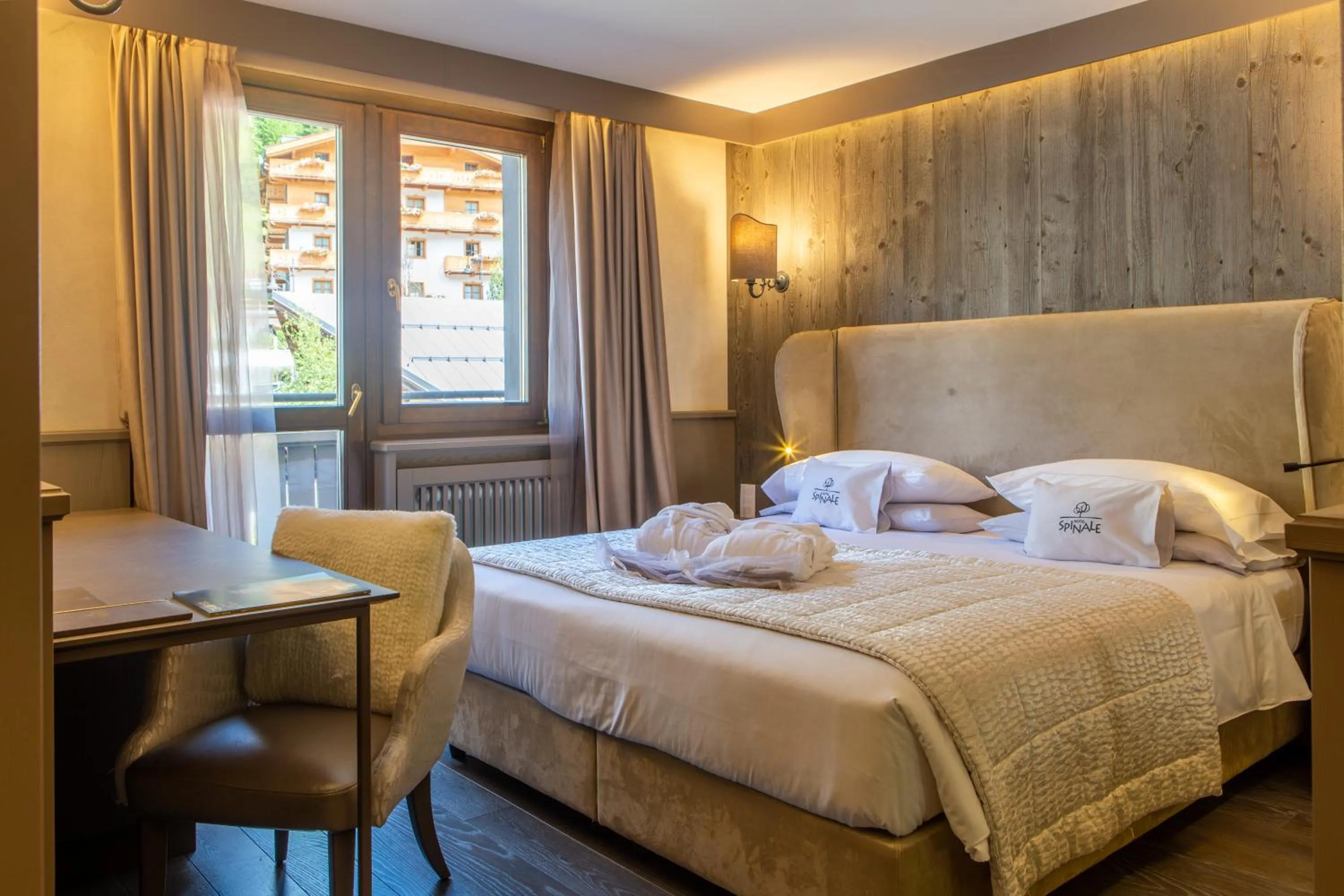 Bedroom, Bed in Hotel Spinale