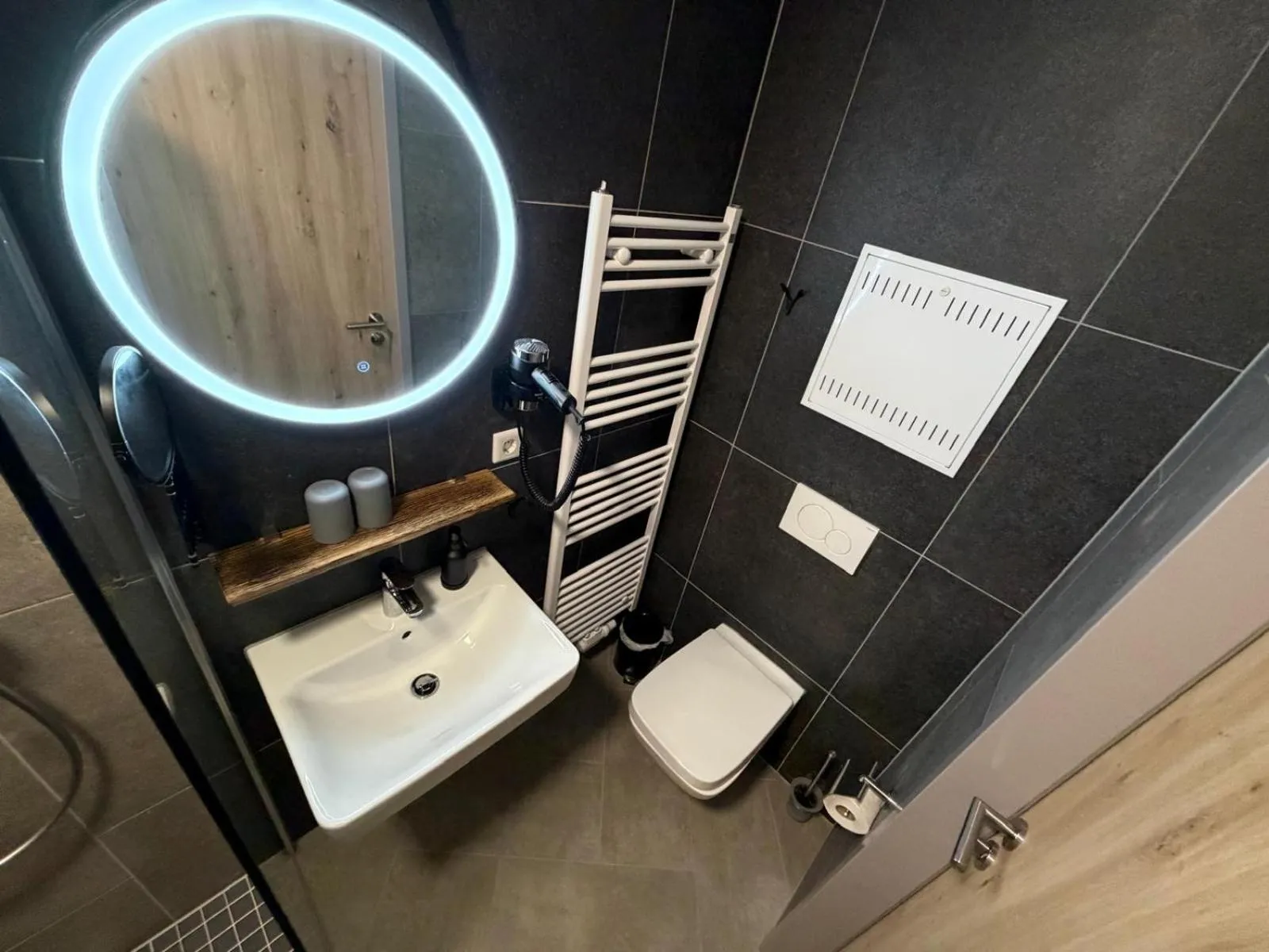 Shower in Aparthotel Fairschlafen Minden