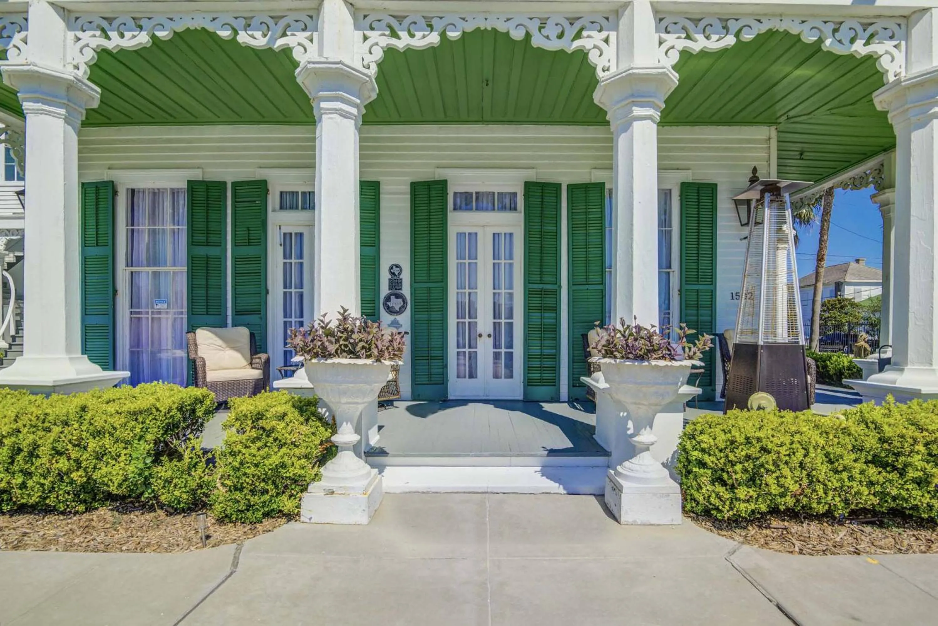 Property building in The George Manor