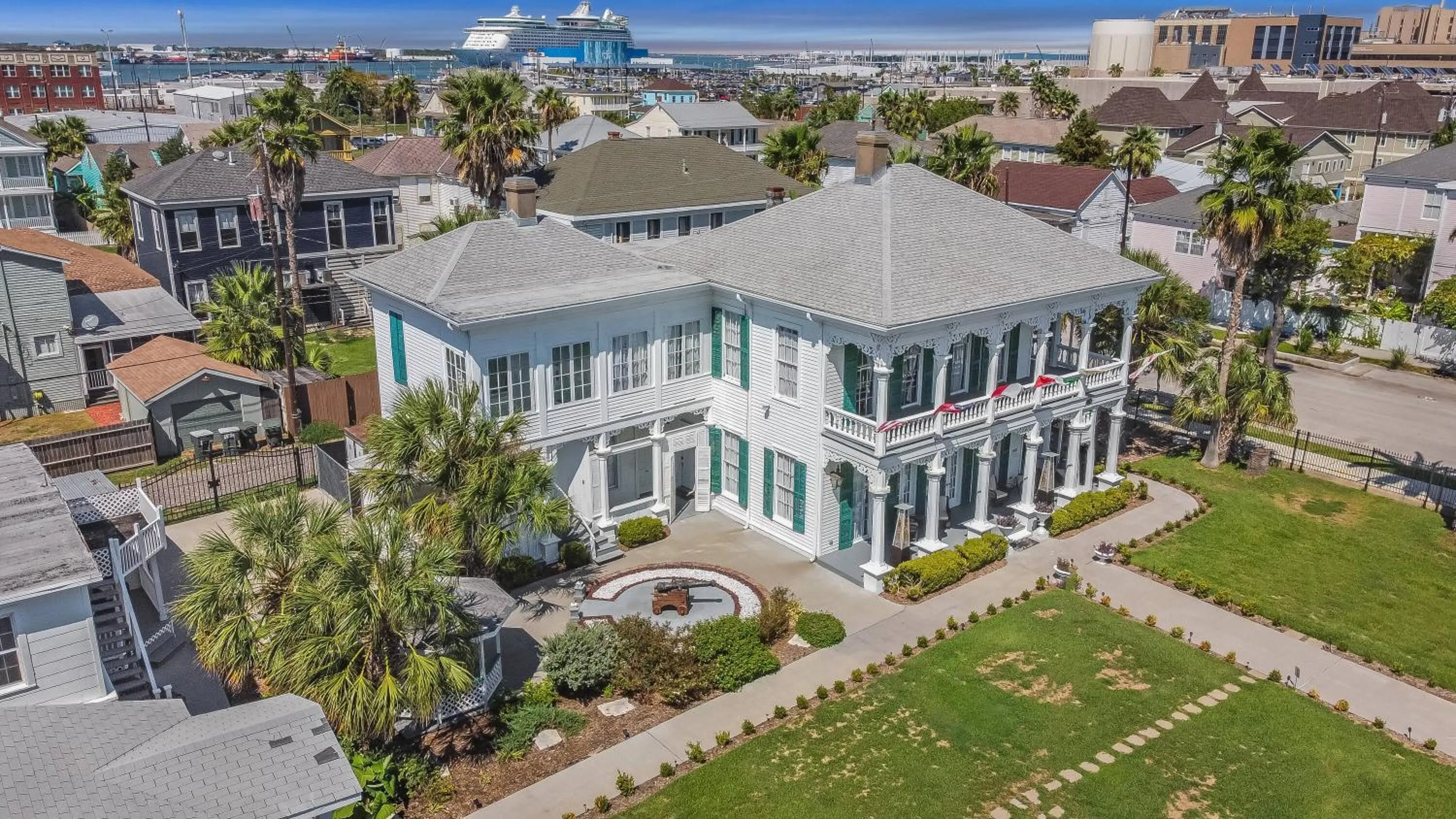 Property building in The George Manor