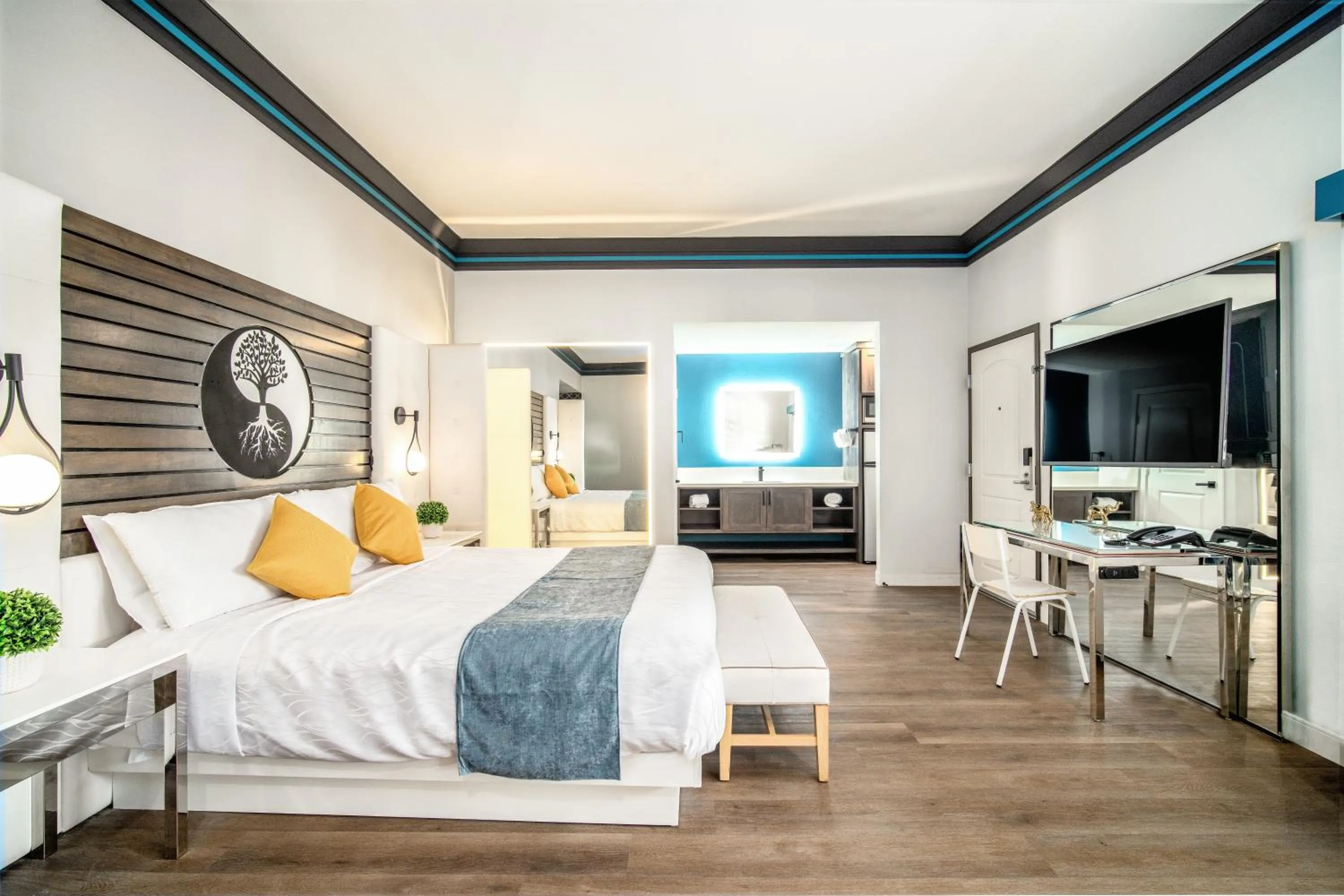 Bed in Aspire Inn Studios & Spas