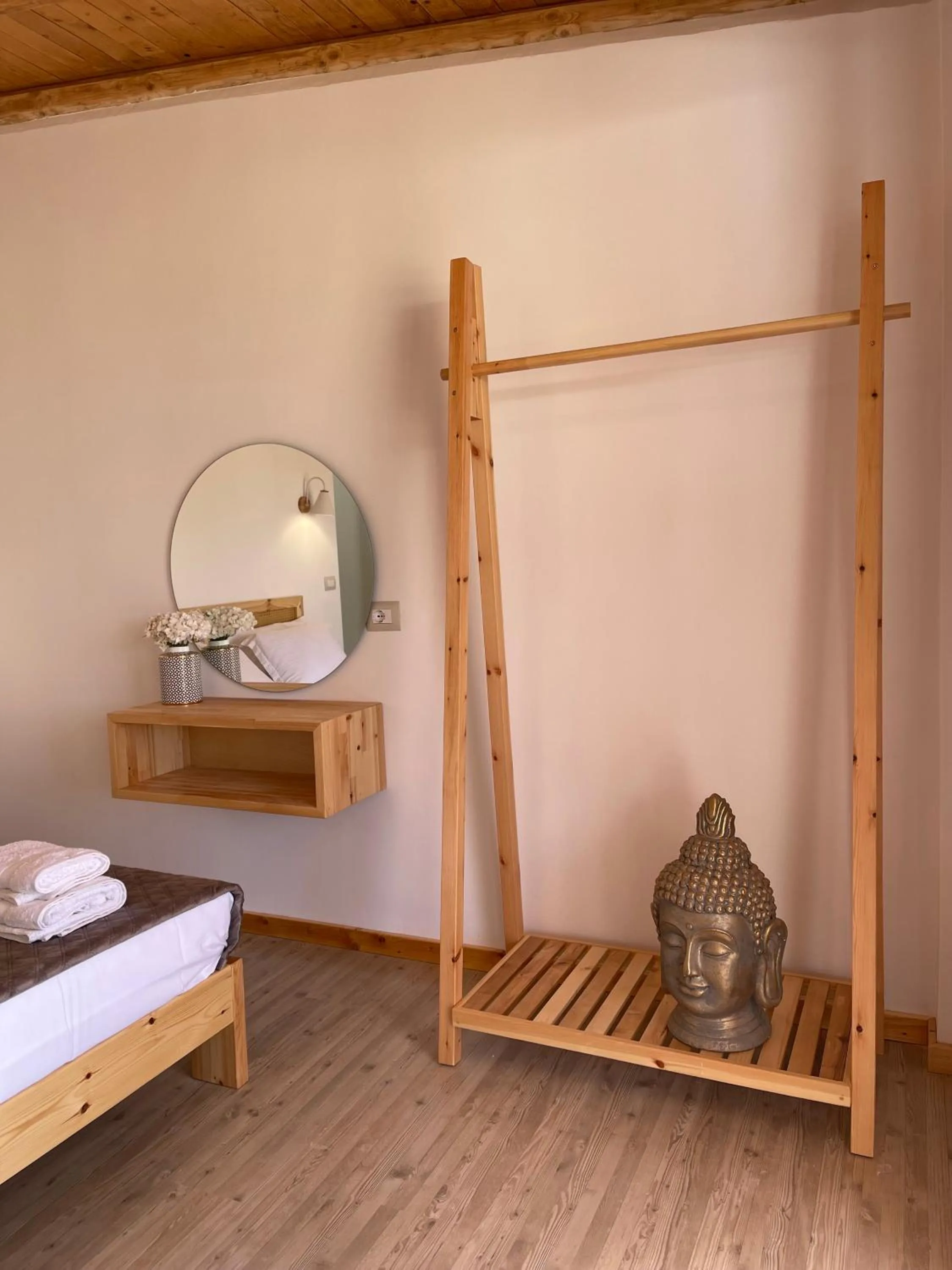 Decorative detail in Vila Milo