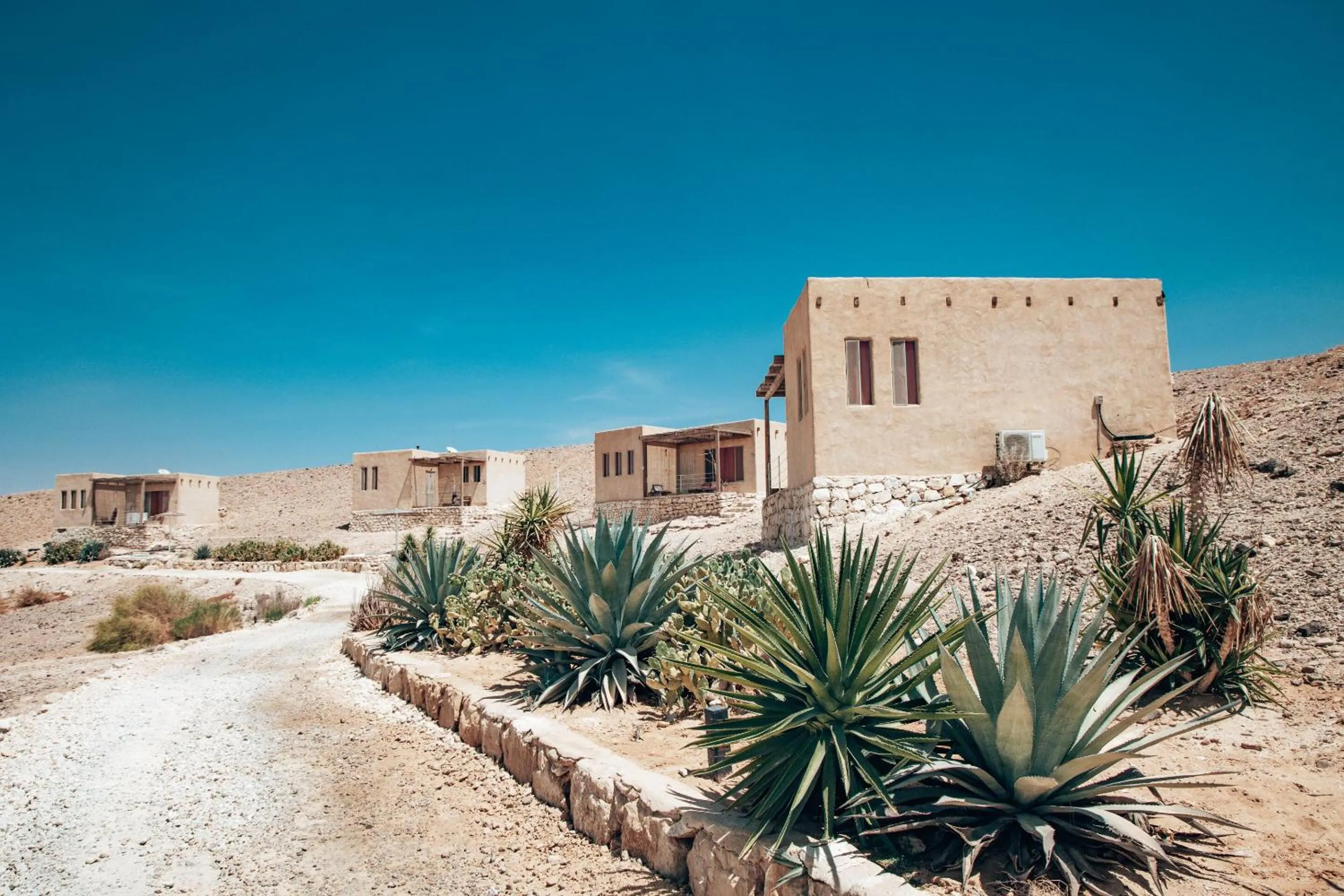 Property building in Selina Tzukim