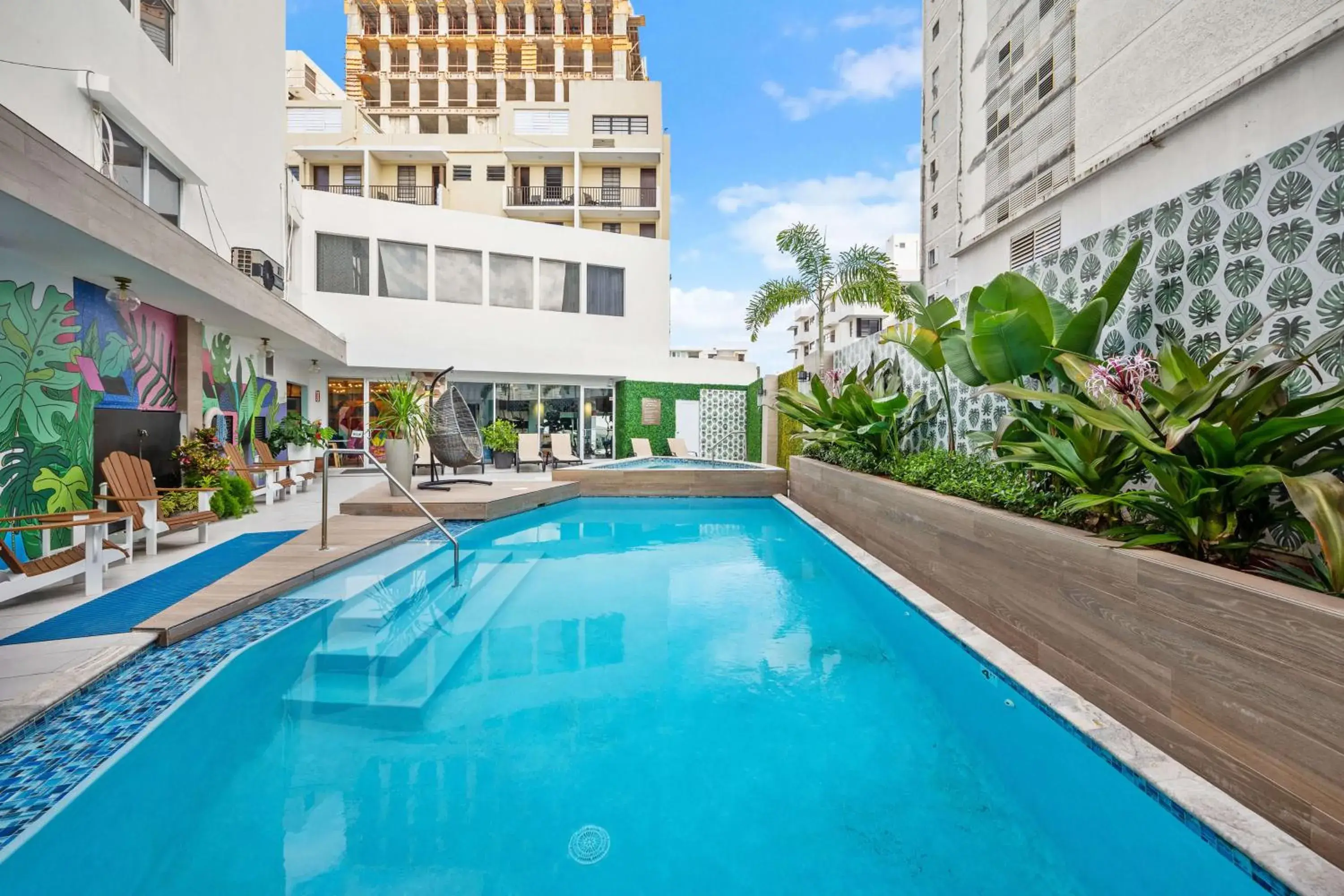 Swimming pool in Abitta Condado Swimming pool in Abitta Condado