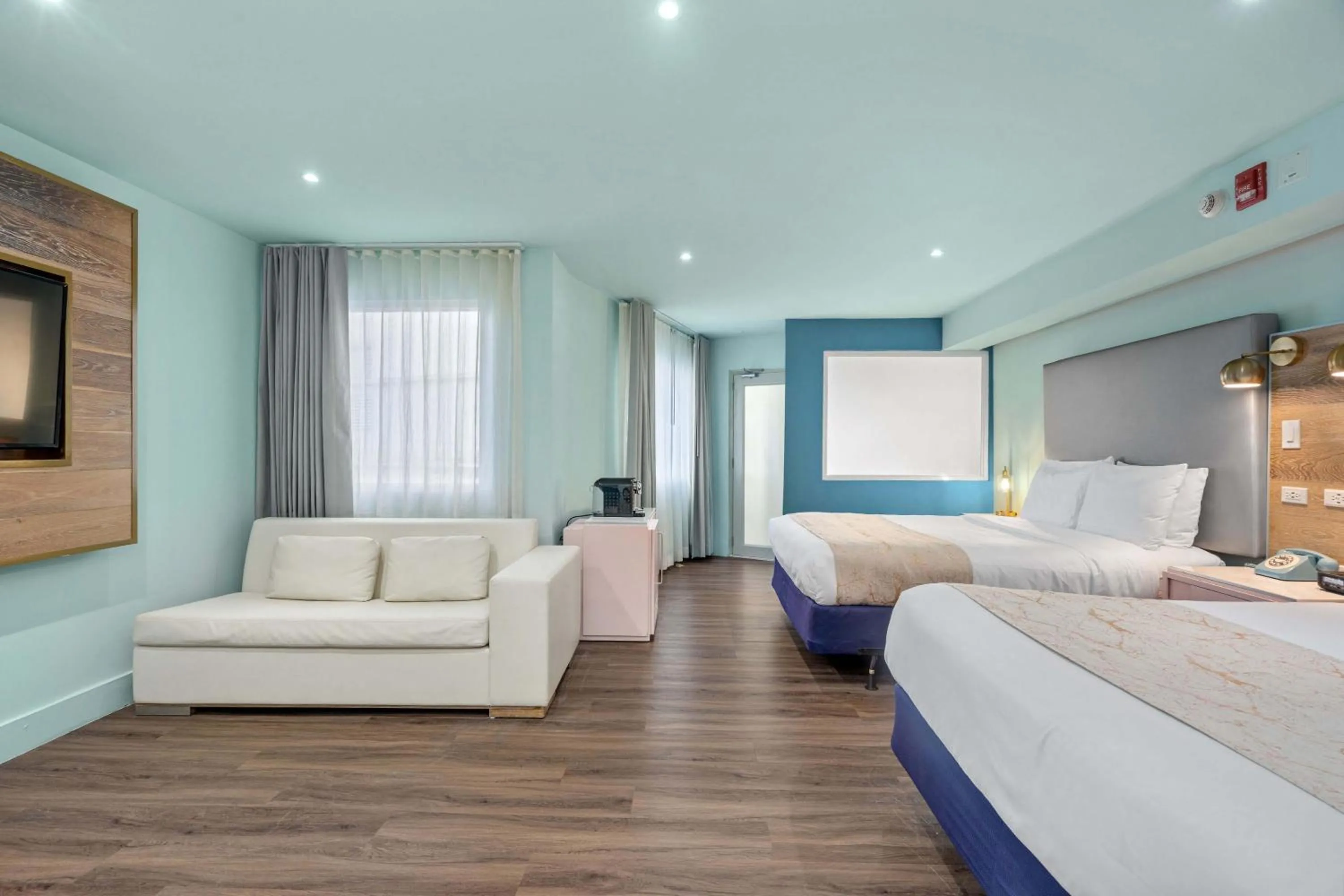 Photo of the whole room, Bed in Abitta Condado