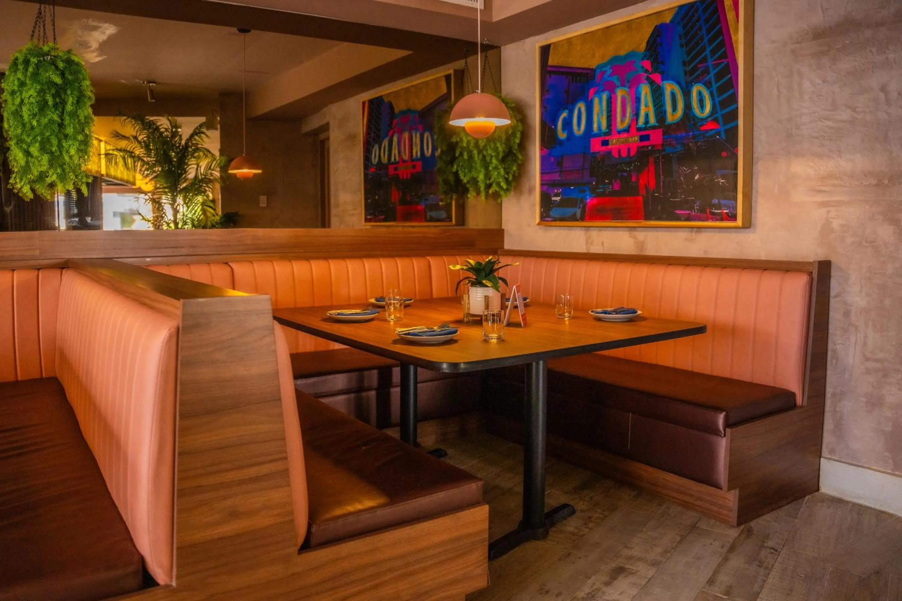 Restaurant/places to eat in Abitta Condado