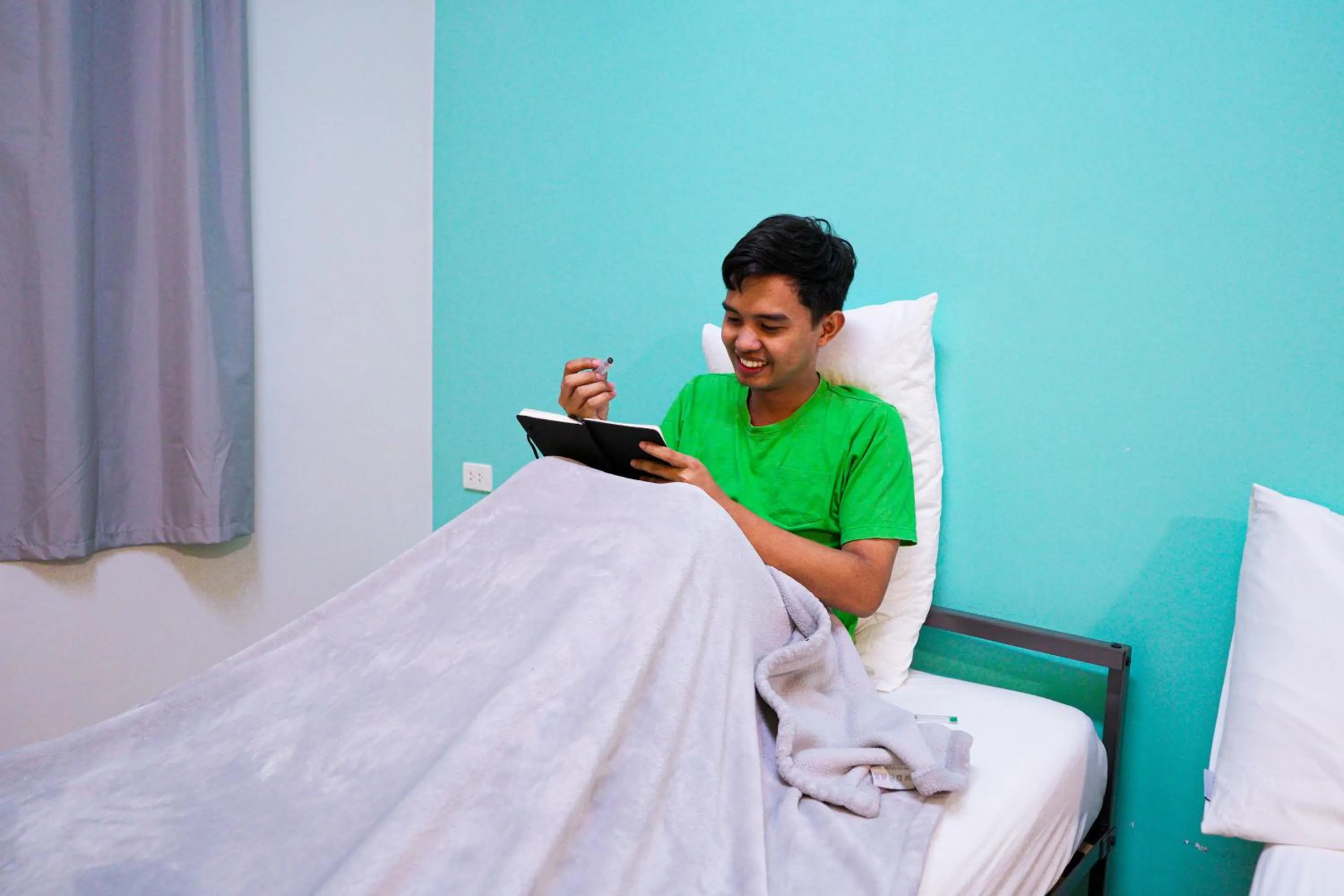 Bed in The City Flats Sacred Heart