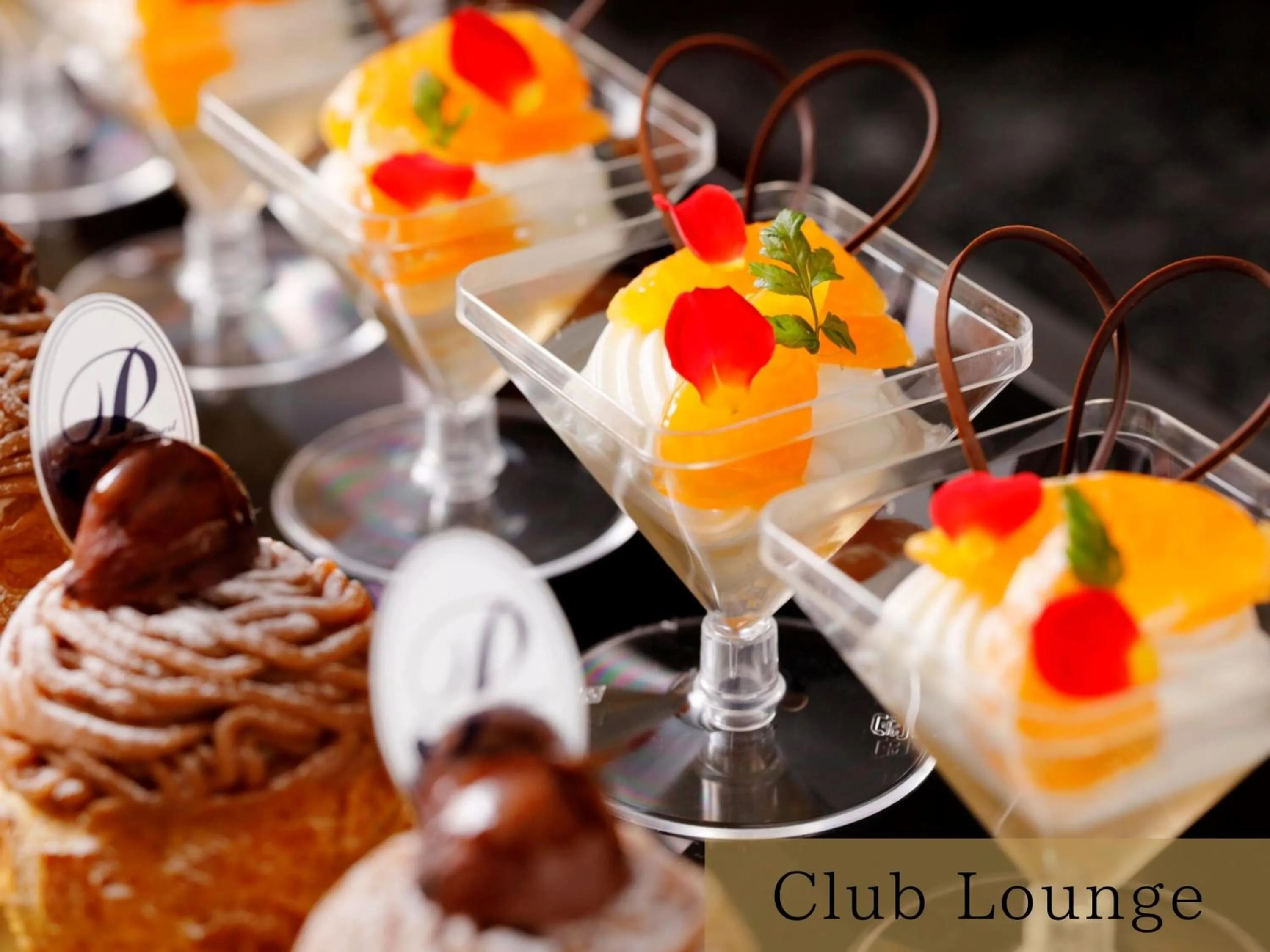 Lounge or bar in The HOTEL SANRAKU KANAZAWA