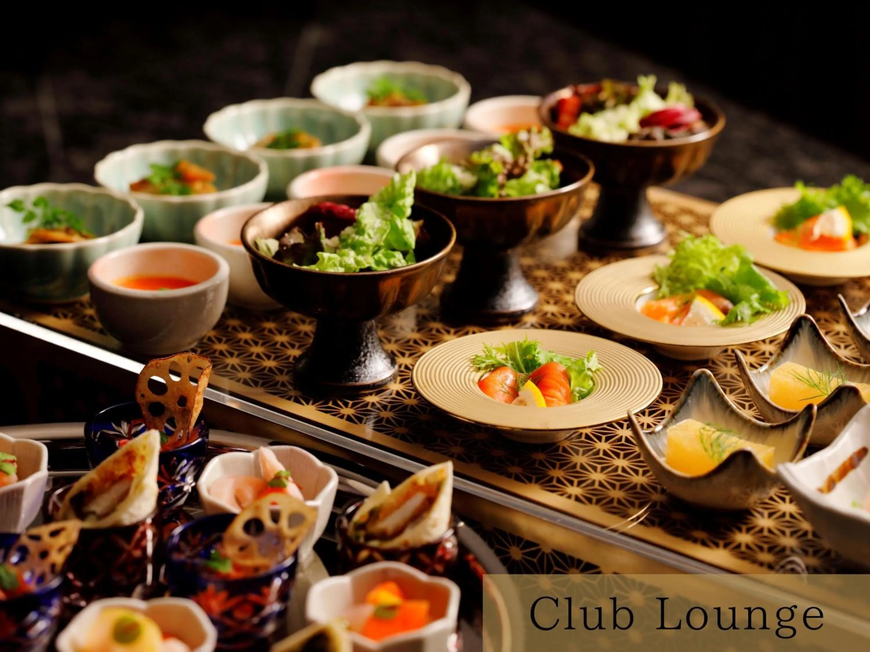 Lounge or bar in The HOTEL SANRAKU KANAZAWA