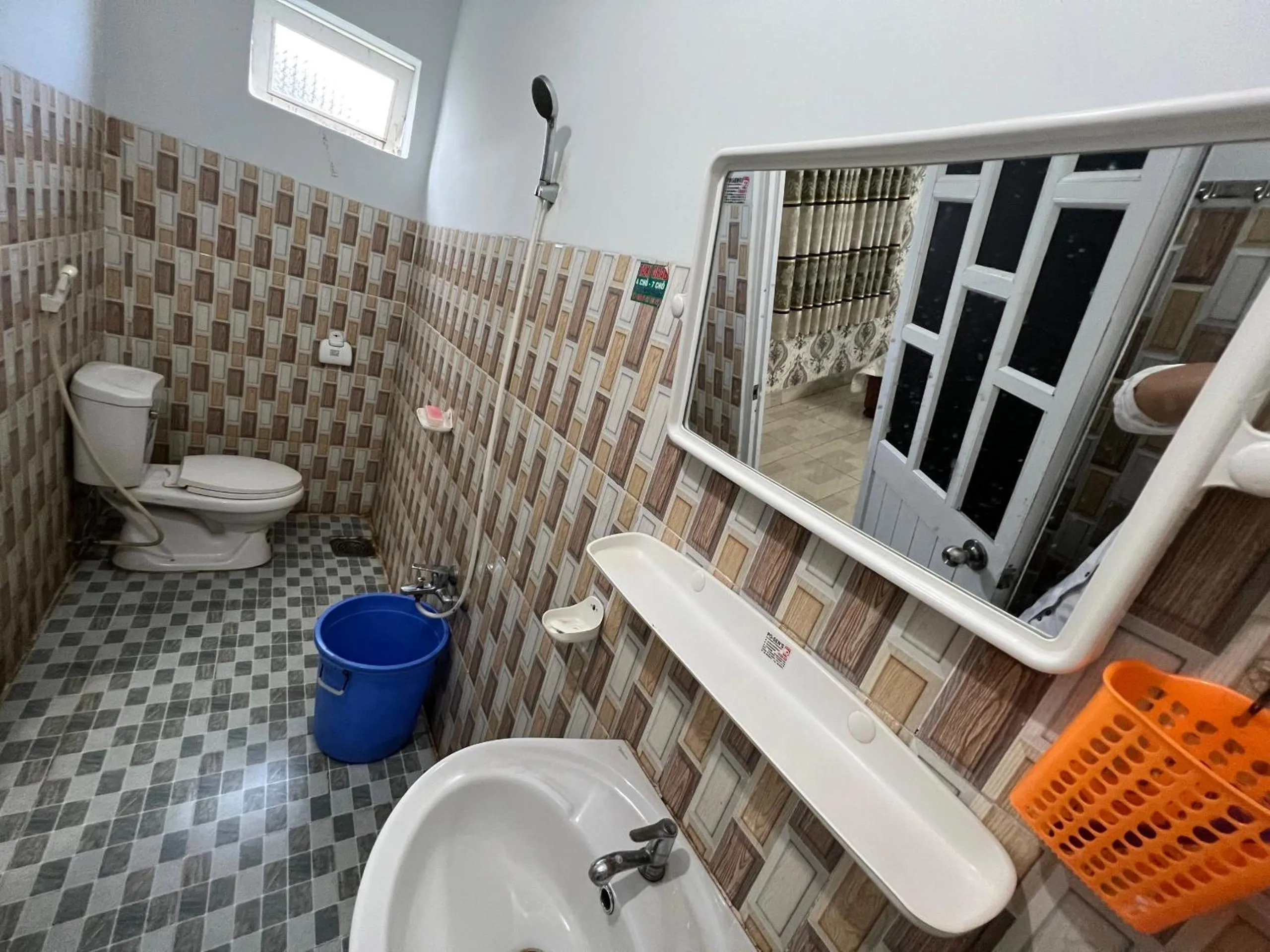 Nhà Nghỉ Hồng Trang - Thủ Dầu Một