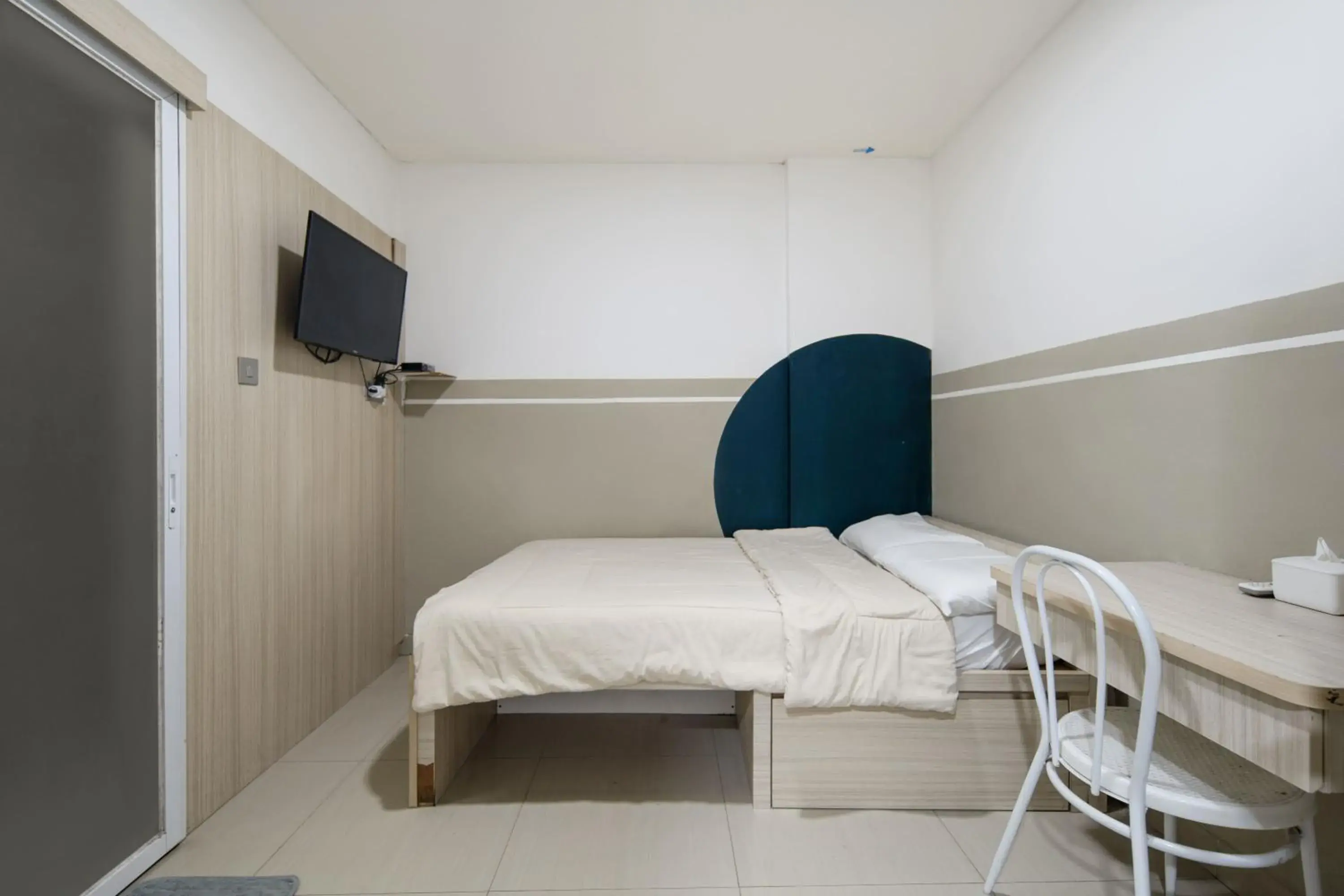 Bedroom, Bed in Cove T63 Bedroom, Bed in Cove T63