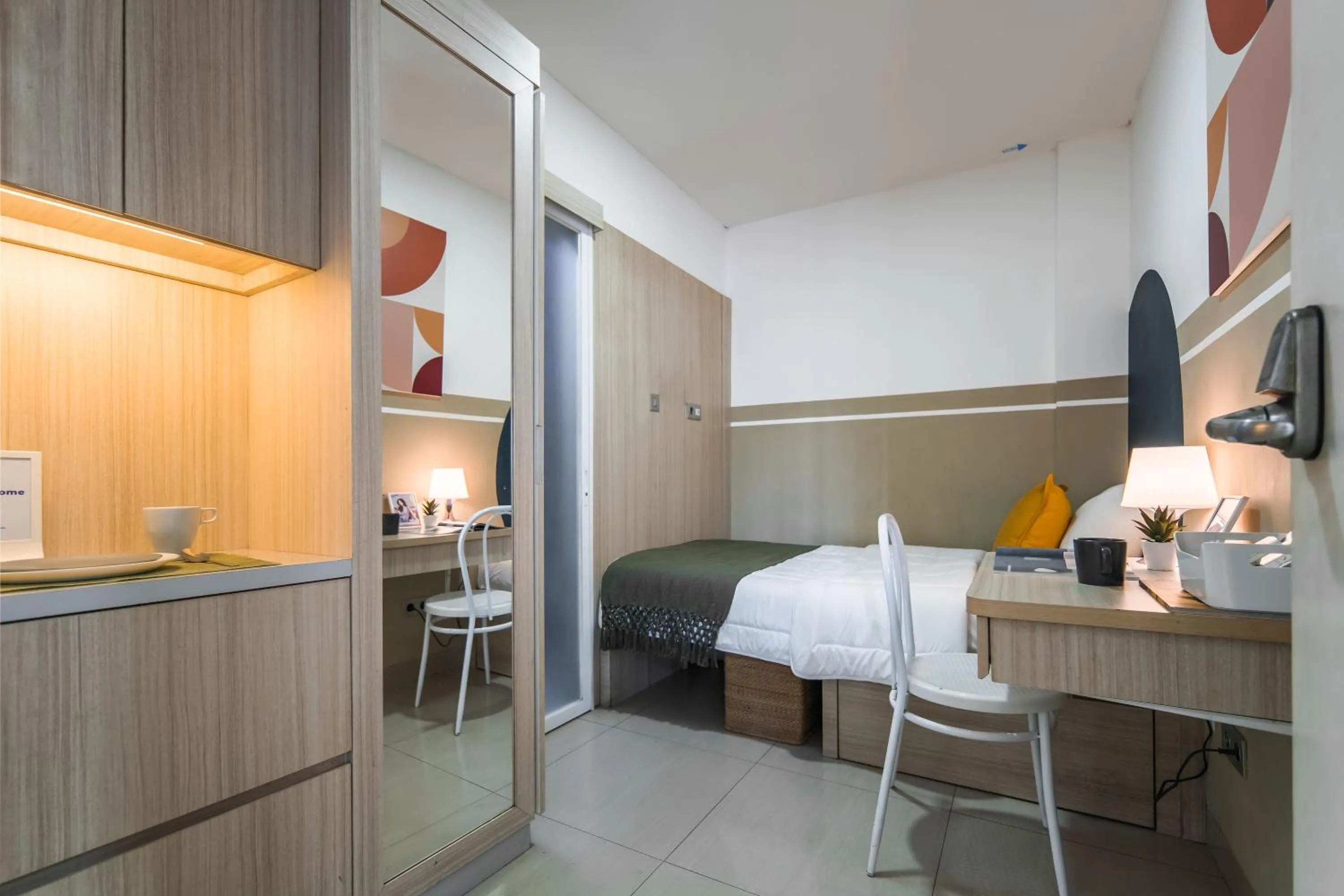 Bedroom, Bed in Cove T63