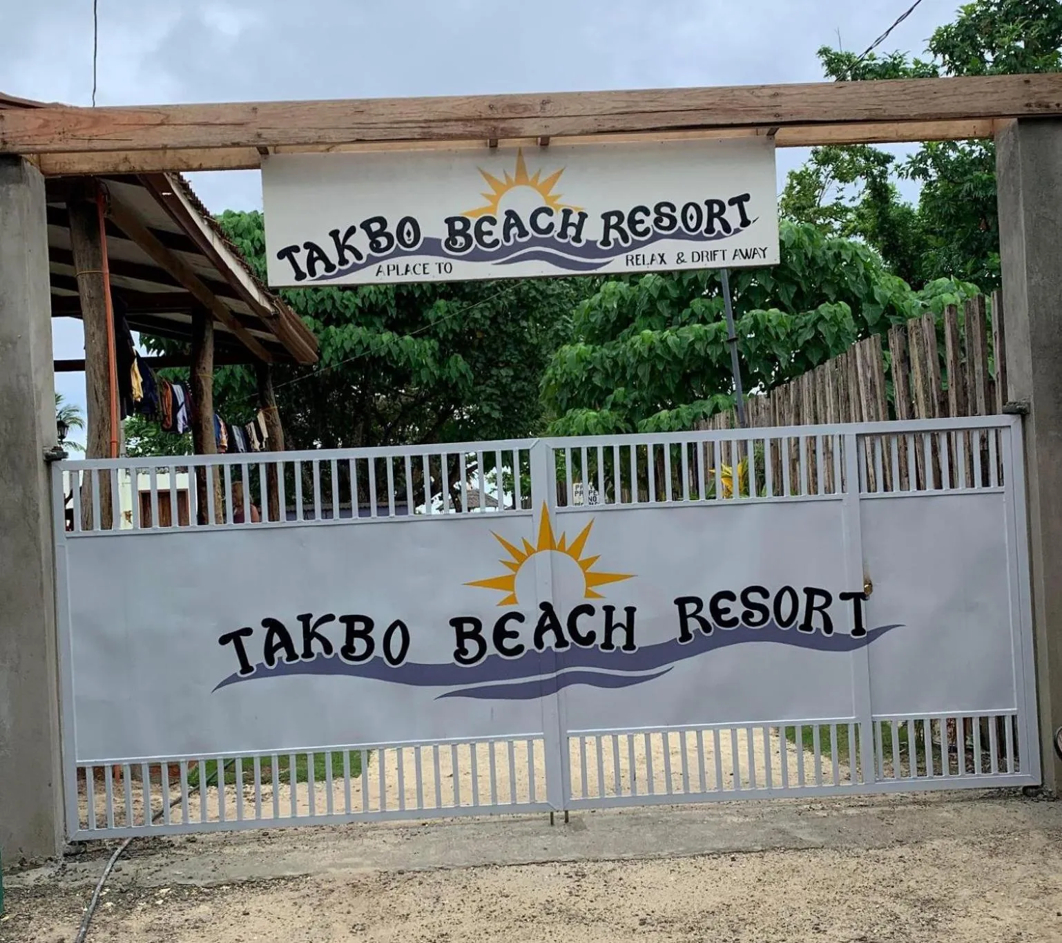 Facade/entrance in Takbo Beach Resort