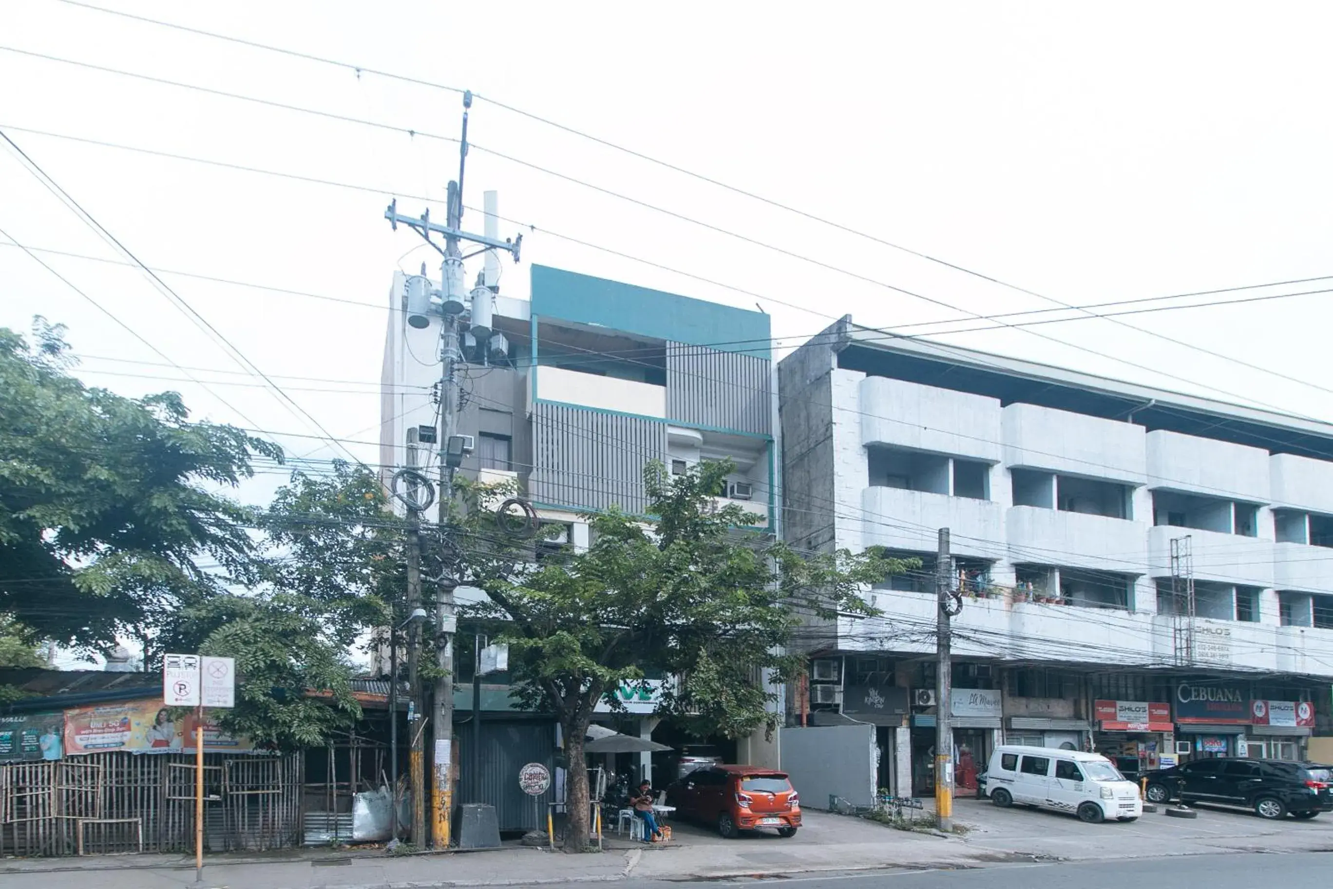 Property building in Rcee Place by RedDoorz Property building in Rcee Place by RedDoorz