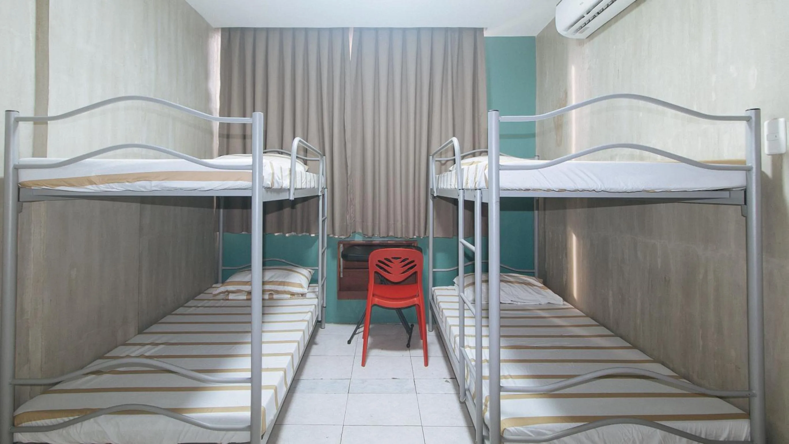 Photo of the whole room, Bed in Rcee Place by RedDoorz