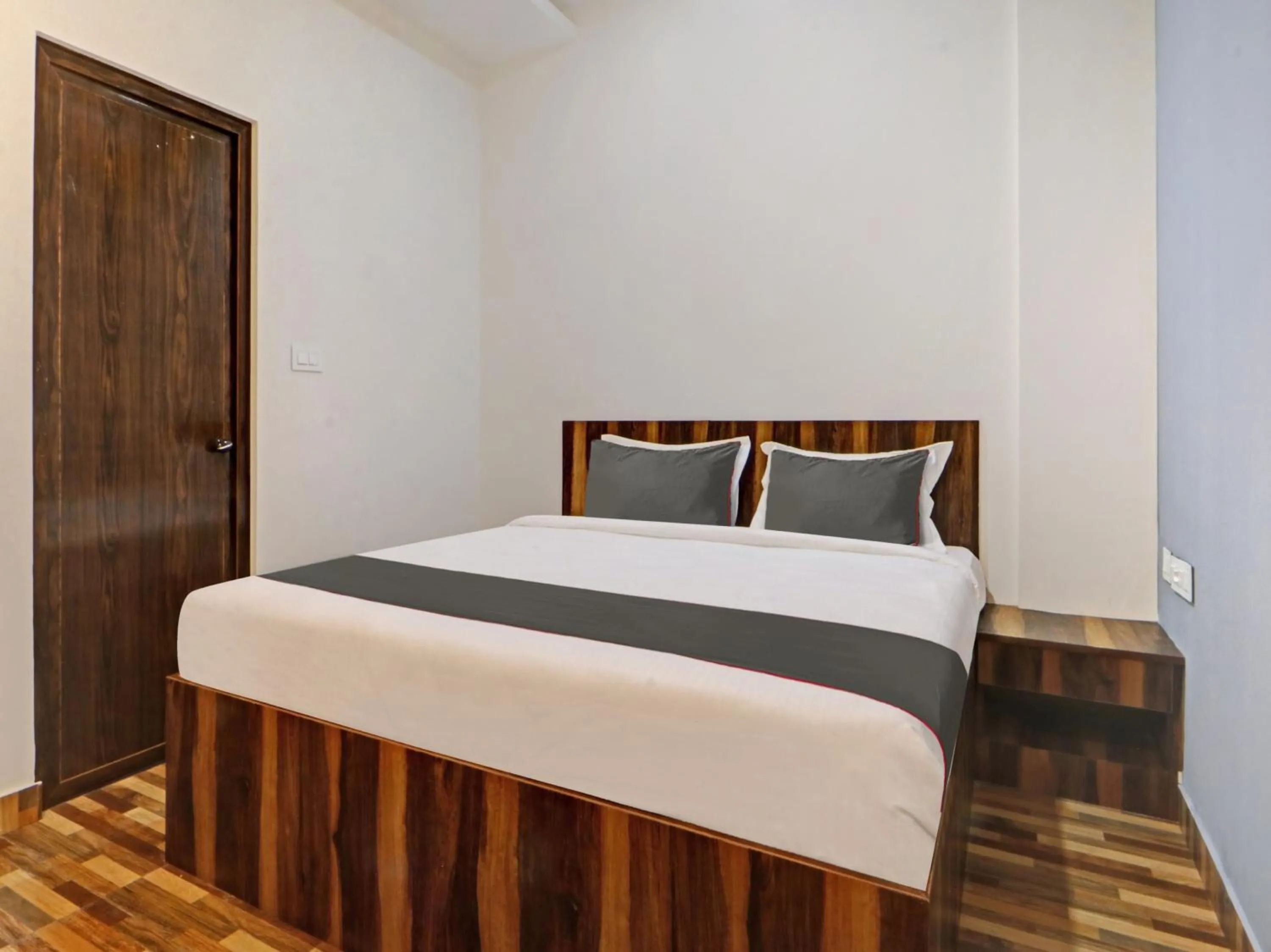 Bedroom, Bed in Hotel O by OYO Dhruvas Residency