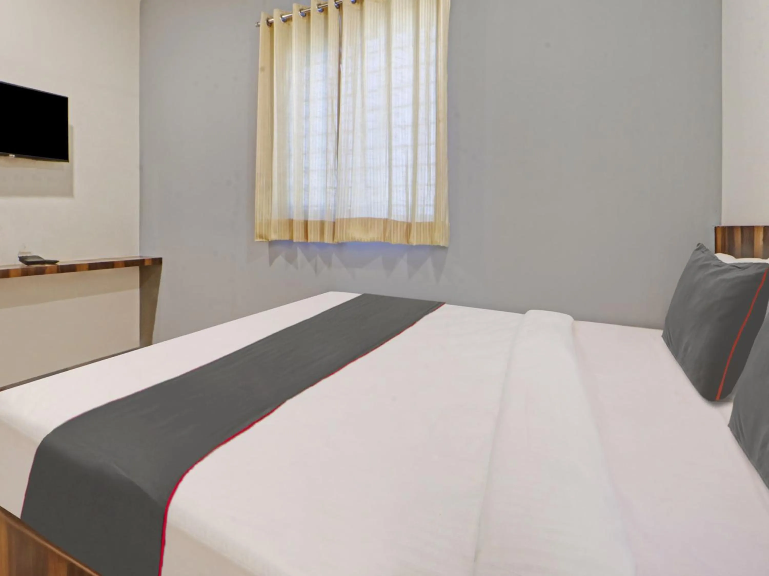 Bedroom, Bed in Hotel O by OYO Dhruvas Residency