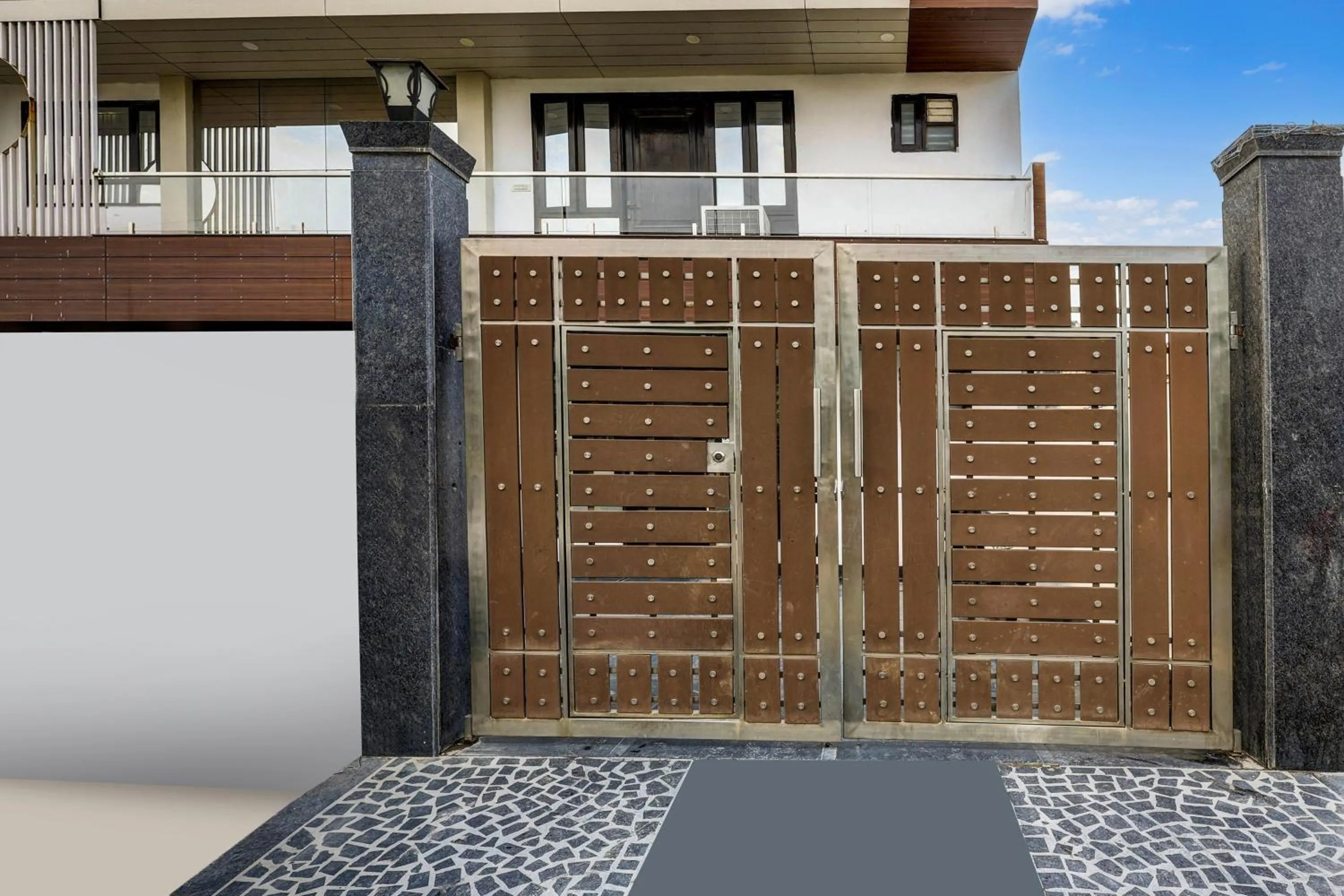 Super Townhouse Mayfield Garden Nearby Golf course road