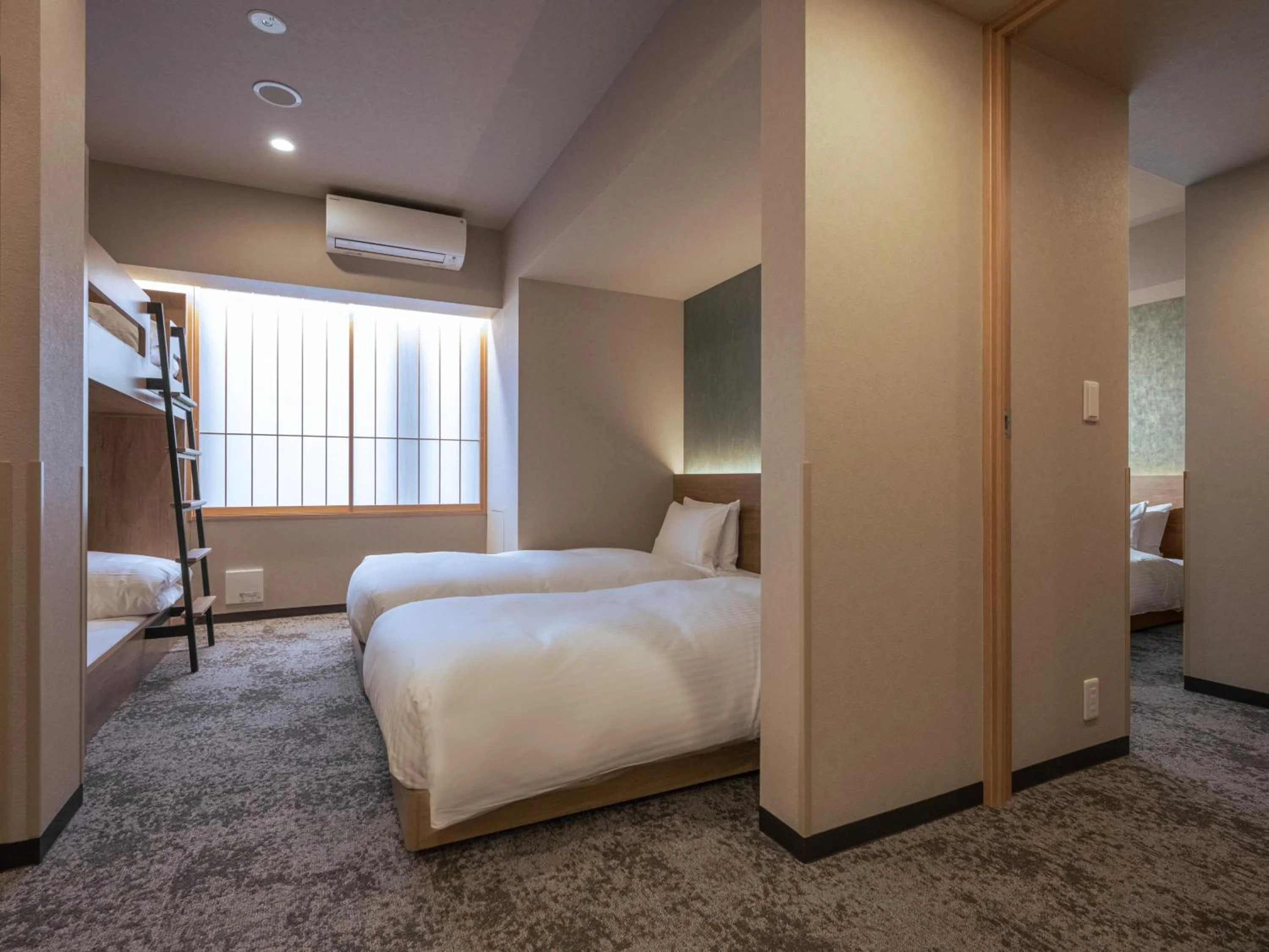 Photo of the whole room, Bed in MIMARU Tokyo Ikebukuro