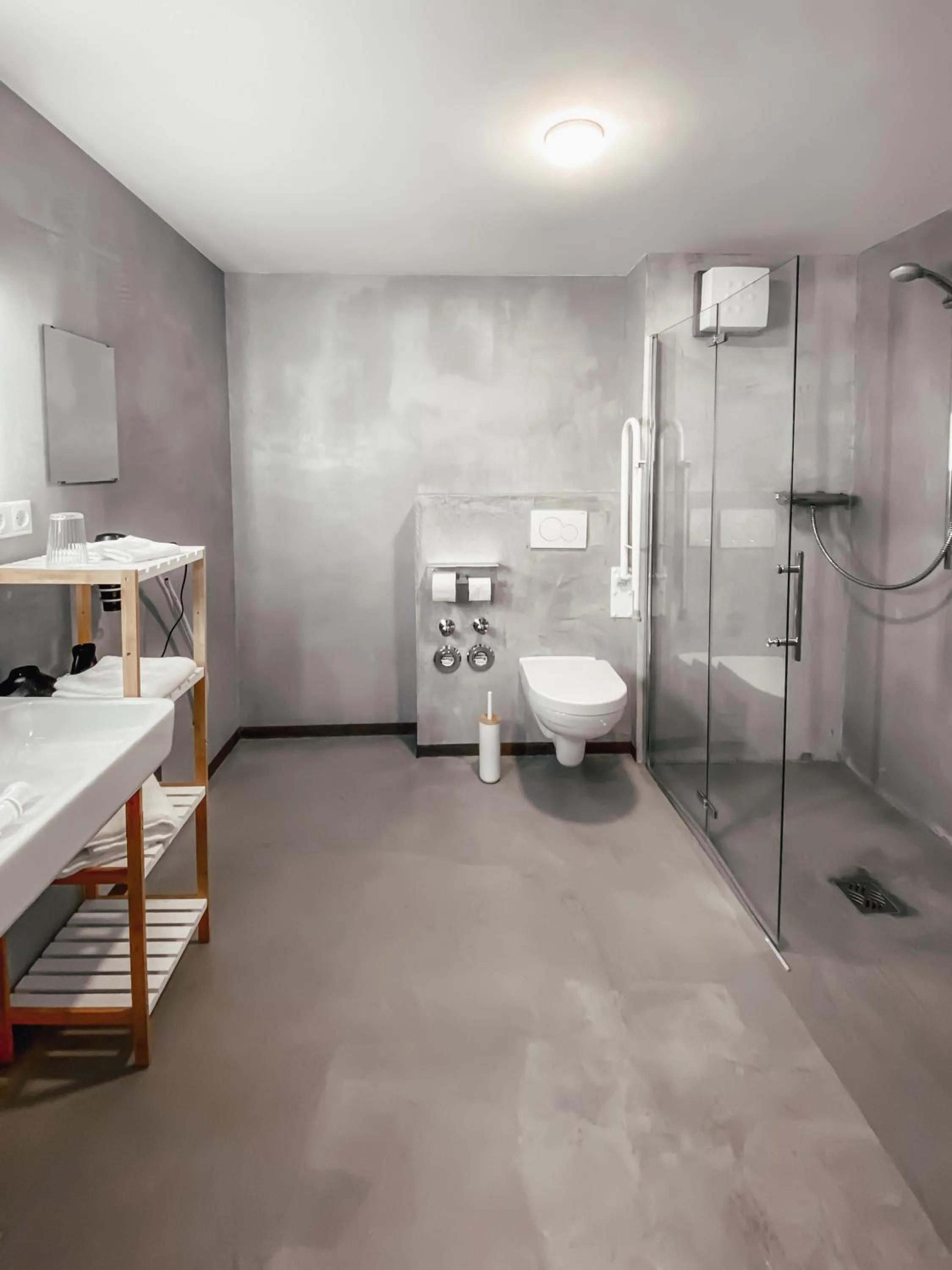 Bathroom in The Layhead B&B