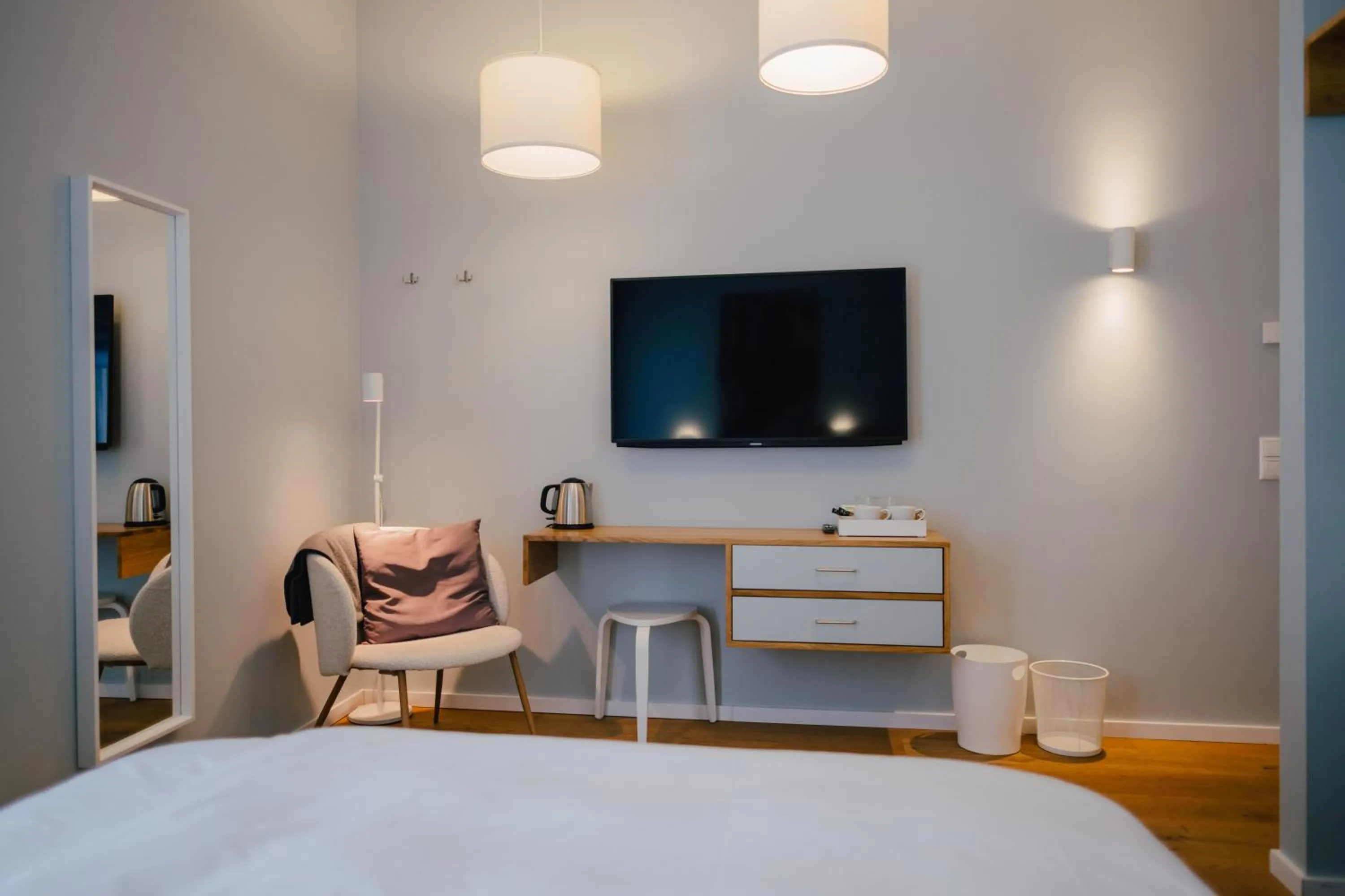 TV and multimedia, Bed in The Layhead B&B