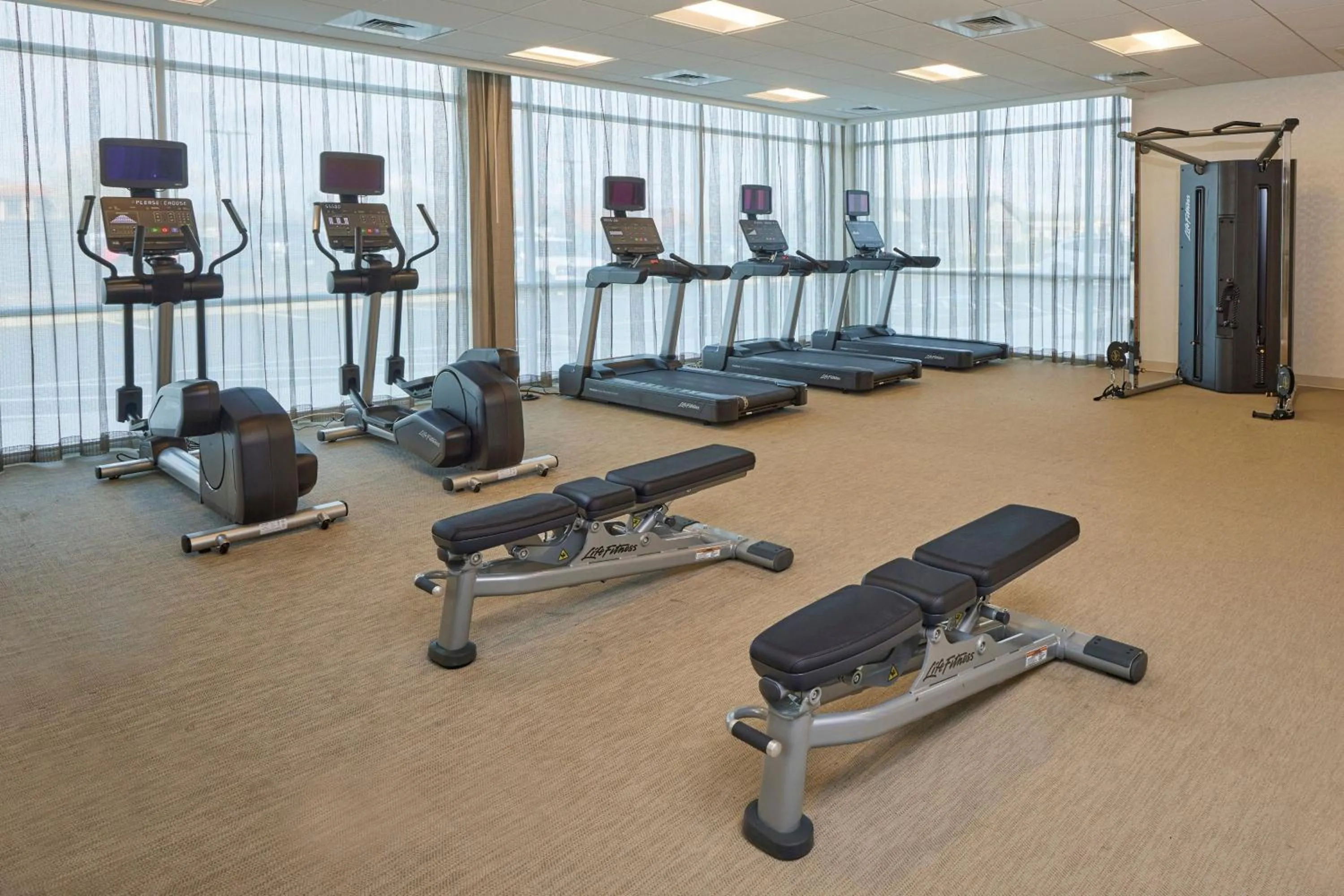 Fitness centre/facilities in SpringHill Suites by Marriott Medford Airport