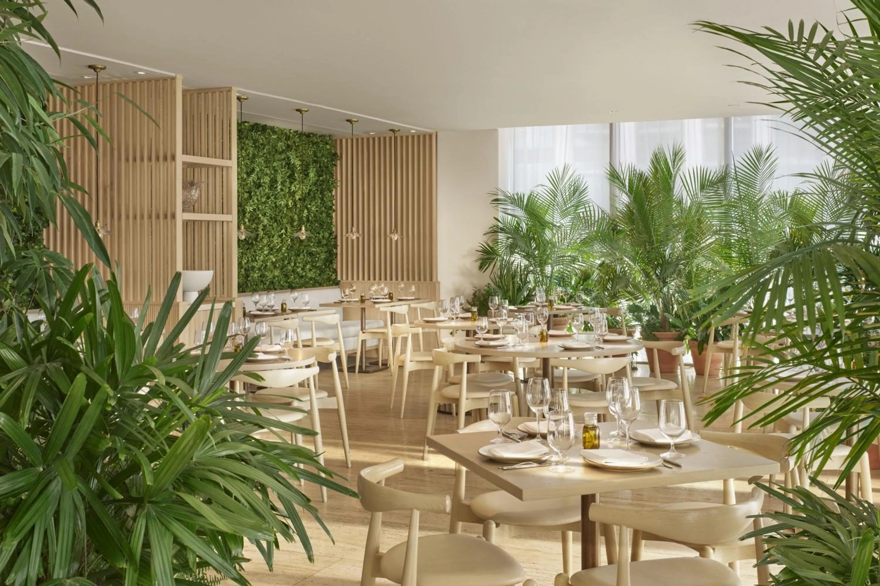 Restaurant/places to eat in The Tampa EDITION