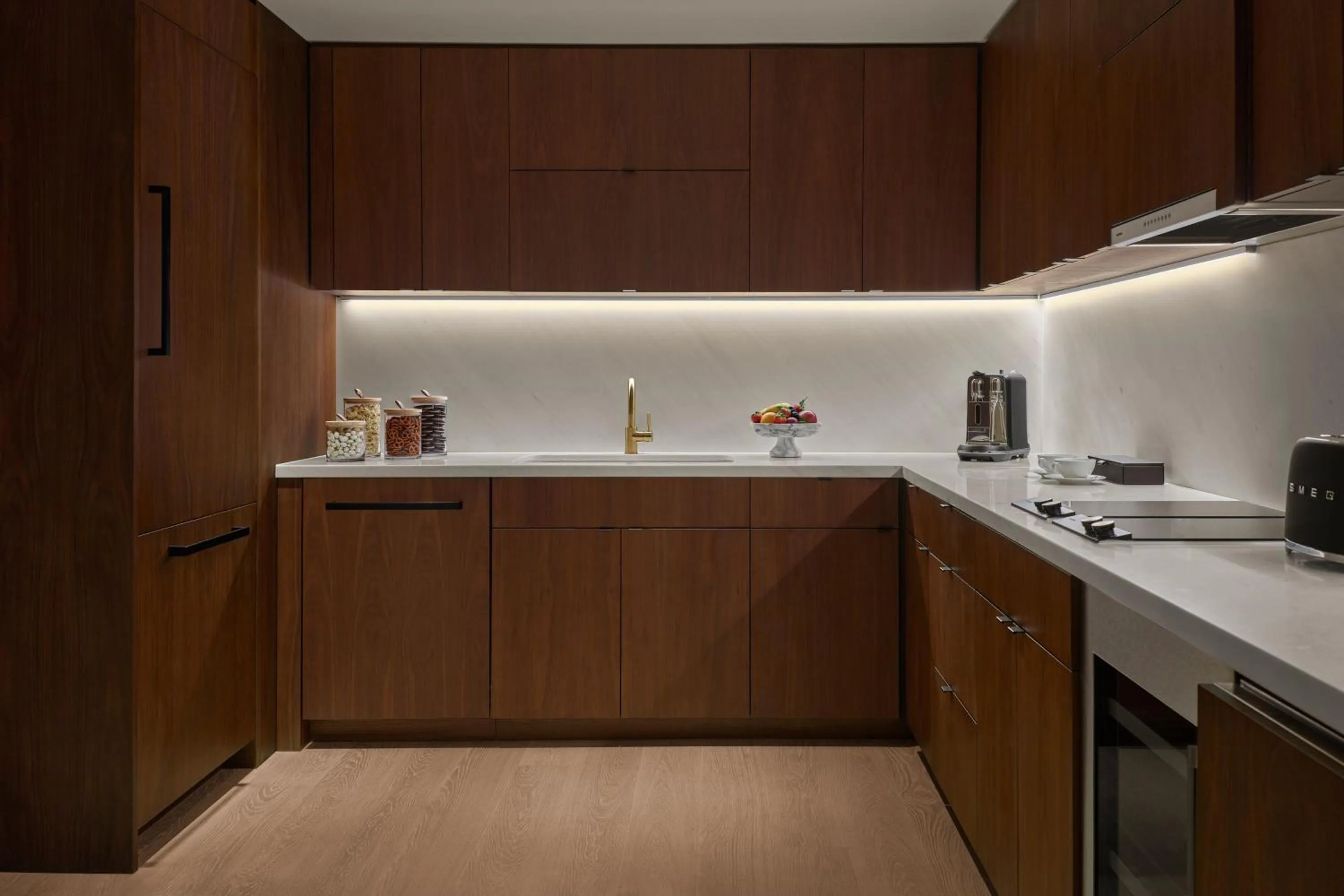 Kitchen or kitchenette in The Tampa EDITION