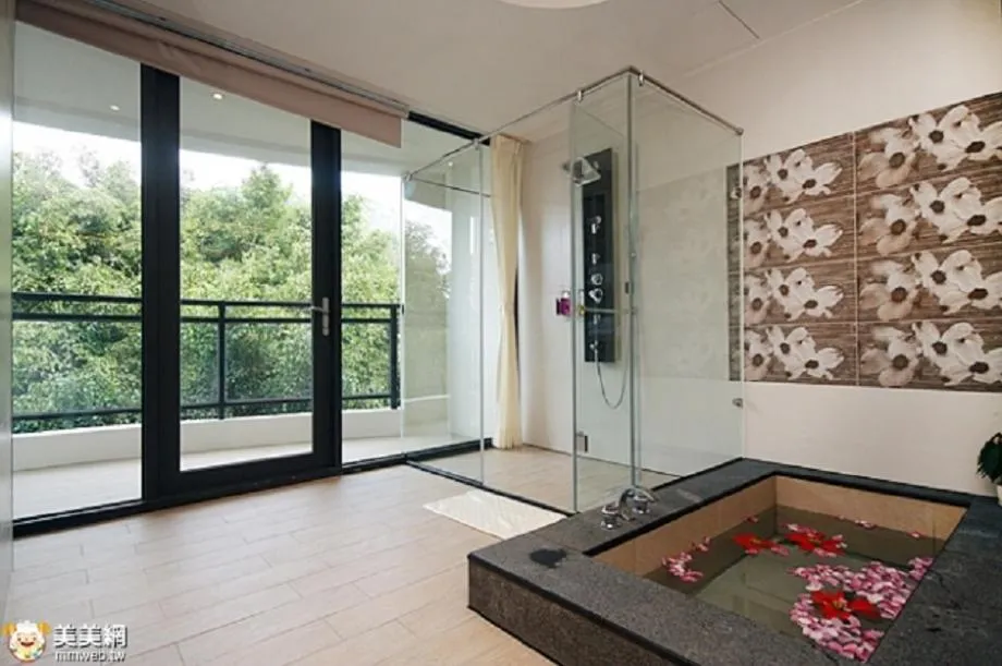 Shuian Lakeside Hotel II