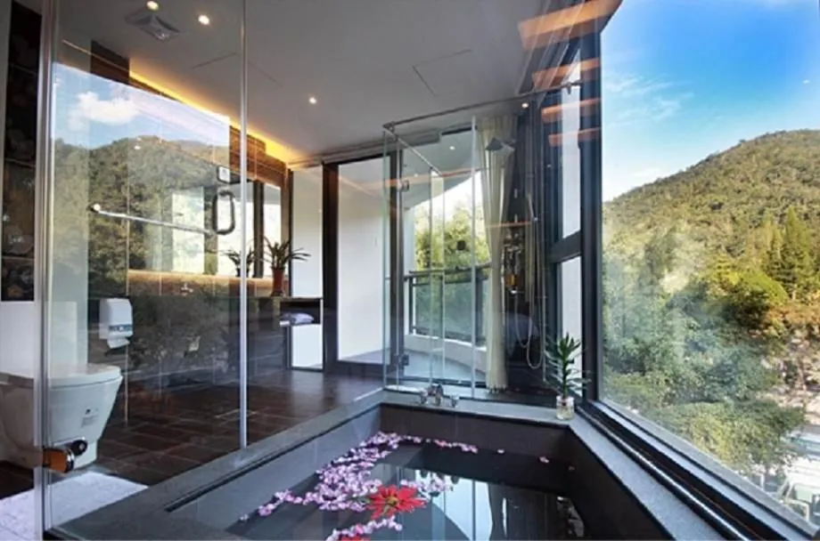 Shuian Lakeside Hotel II