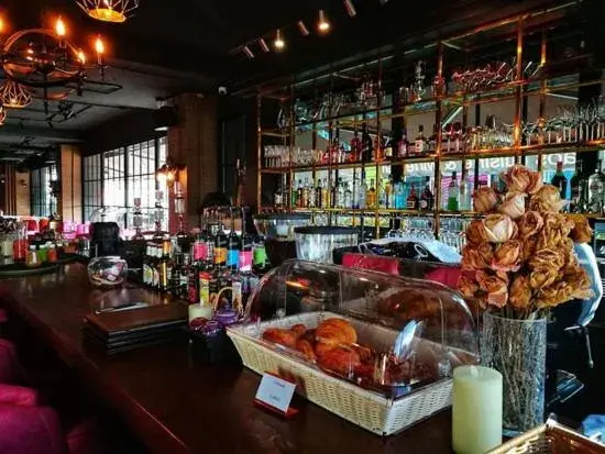 Lounge or bar in VANHSENG BOUTIQUE VIENTIANE HOTEL Lounge or bar in VANHSENG BOUTIQUE VIENTIANE HOTEL