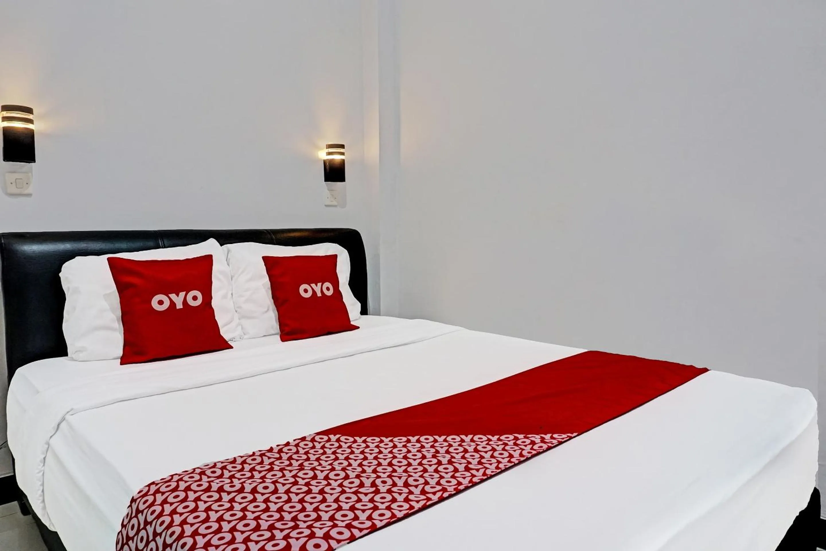 Bedroom, Bed in OYO 91599 Penginapan Mutiara Madiun