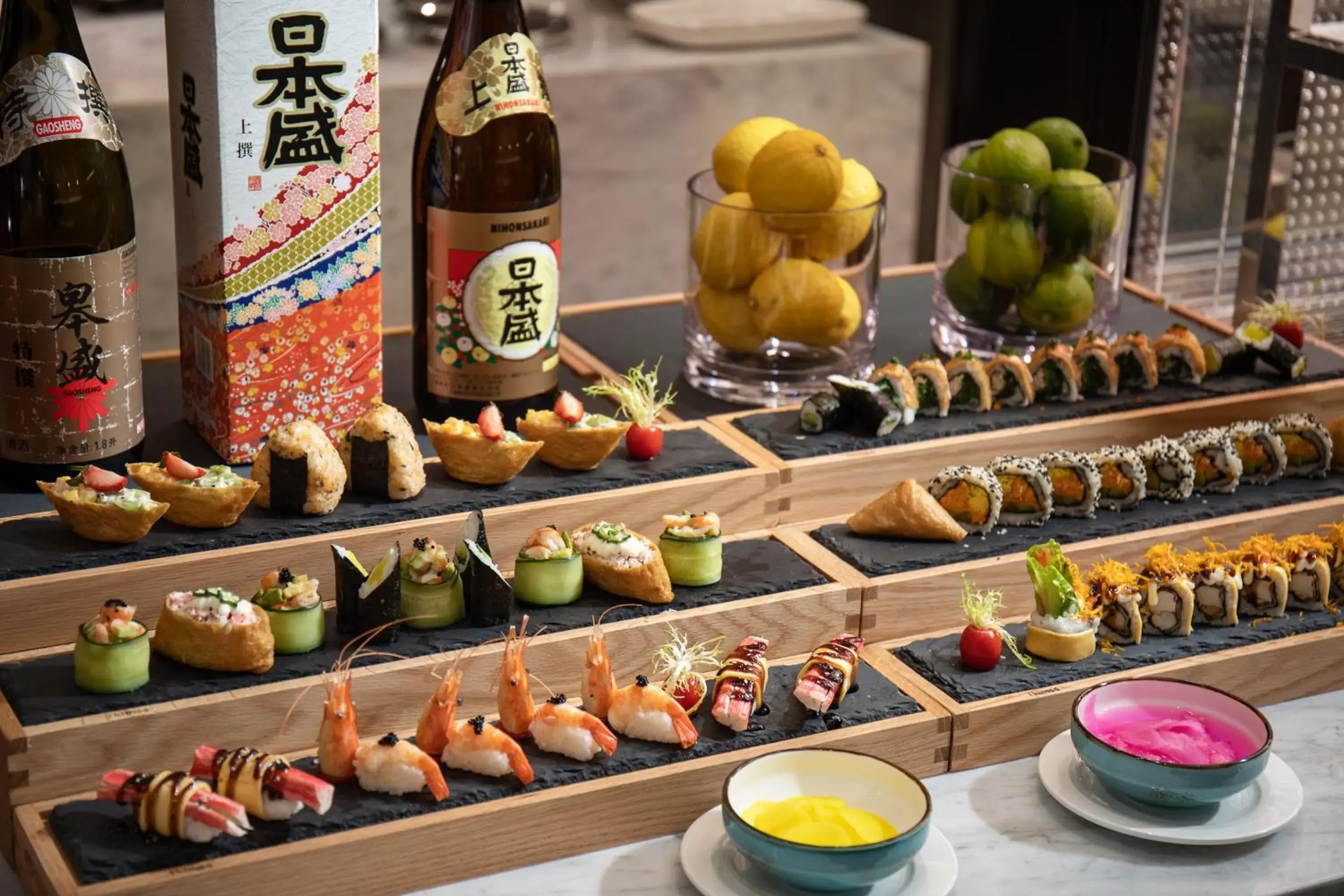 Restaurant/places to eat in Crowne Plaza Zhengzhou High Tech Zone by IHG Restaurant/places to eat in Crowne Plaza Zhengzhou High Tech Zone by IHG