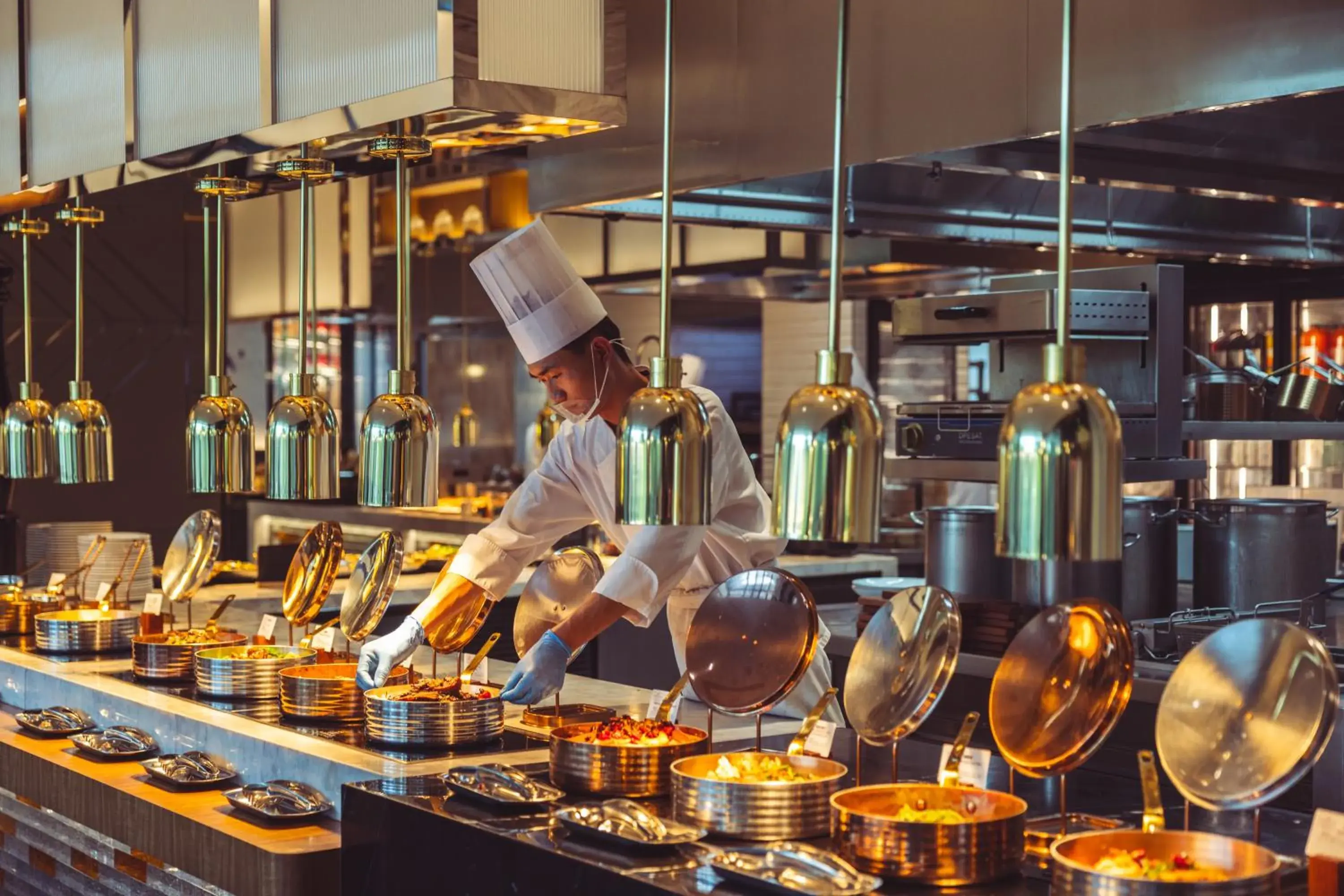 Restaurant/places to eat in Crowne Plaza Zhengzhou High Tech Zone by IHG Restaurant/places to eat in Crowne Plaza Zhengzhou High Tech Zone by IHG