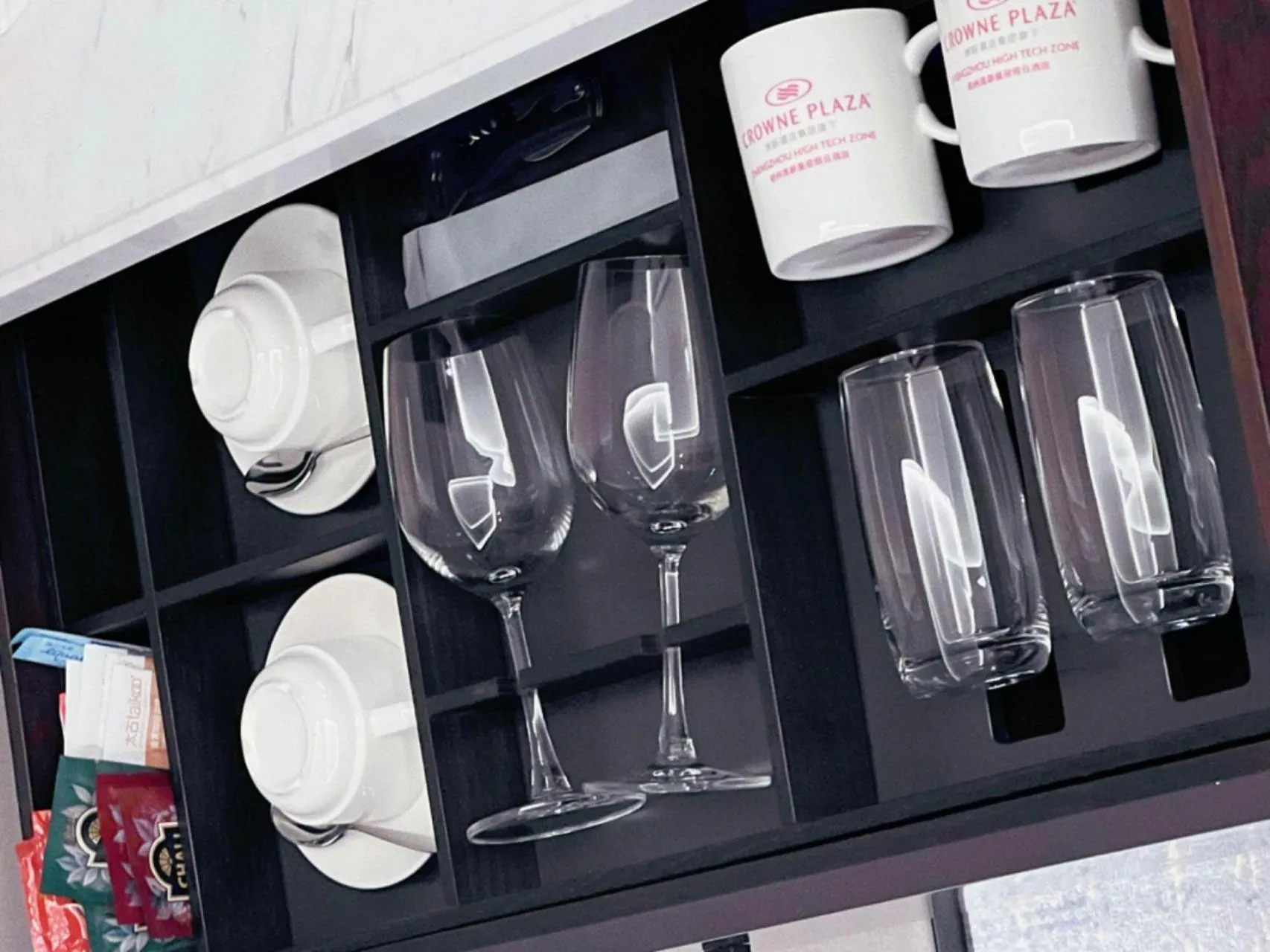 Drinks in Crowne Plaza Zhengzhou High Tech Zone by IHG