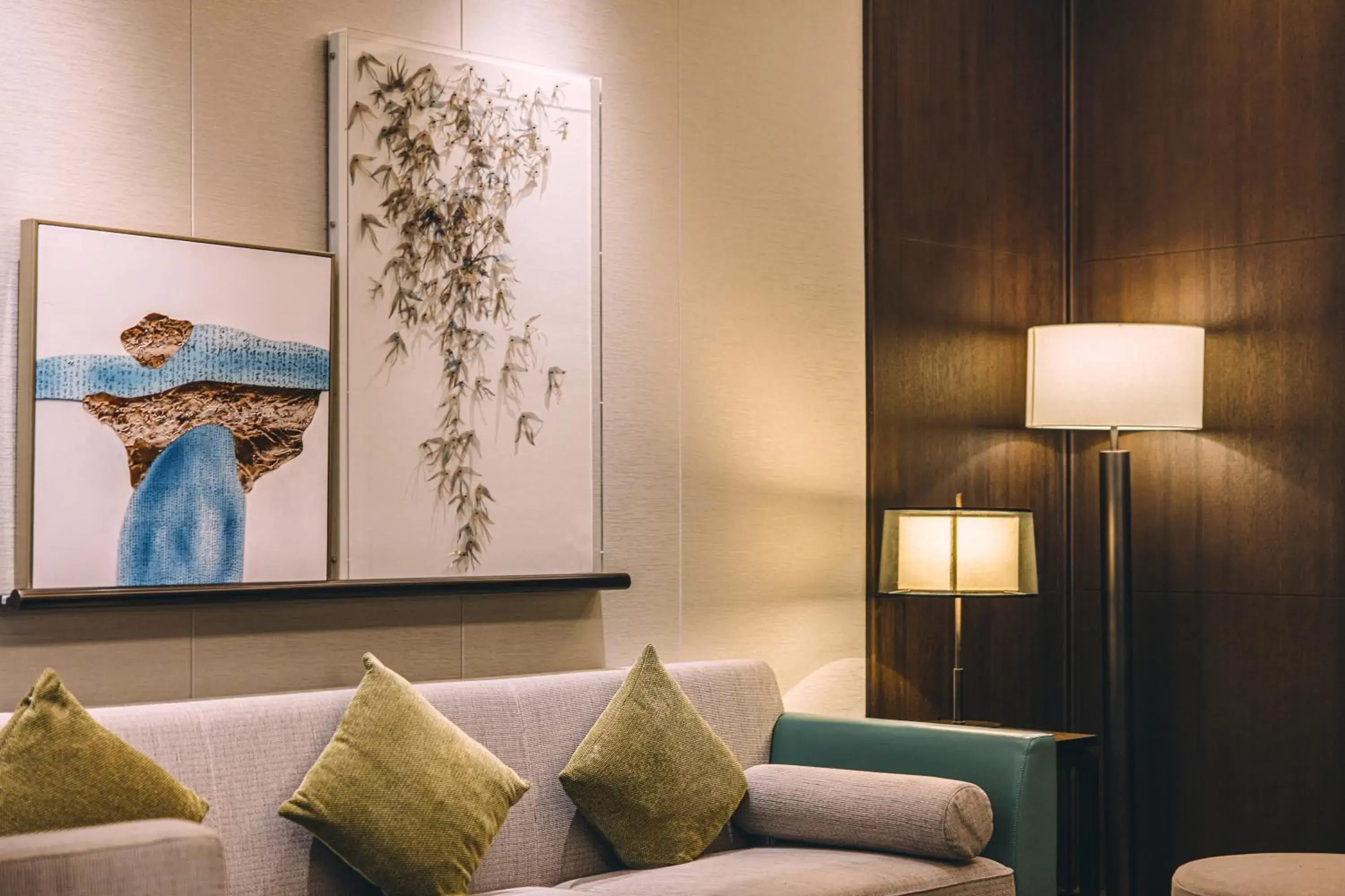 Restaurant/places to eat in Crowne Plaza Zhengzhou High Tech Zone by IHG Restaurant/places to eat in Crowne Plaza Zhengzhou High Tech Zone by IHG