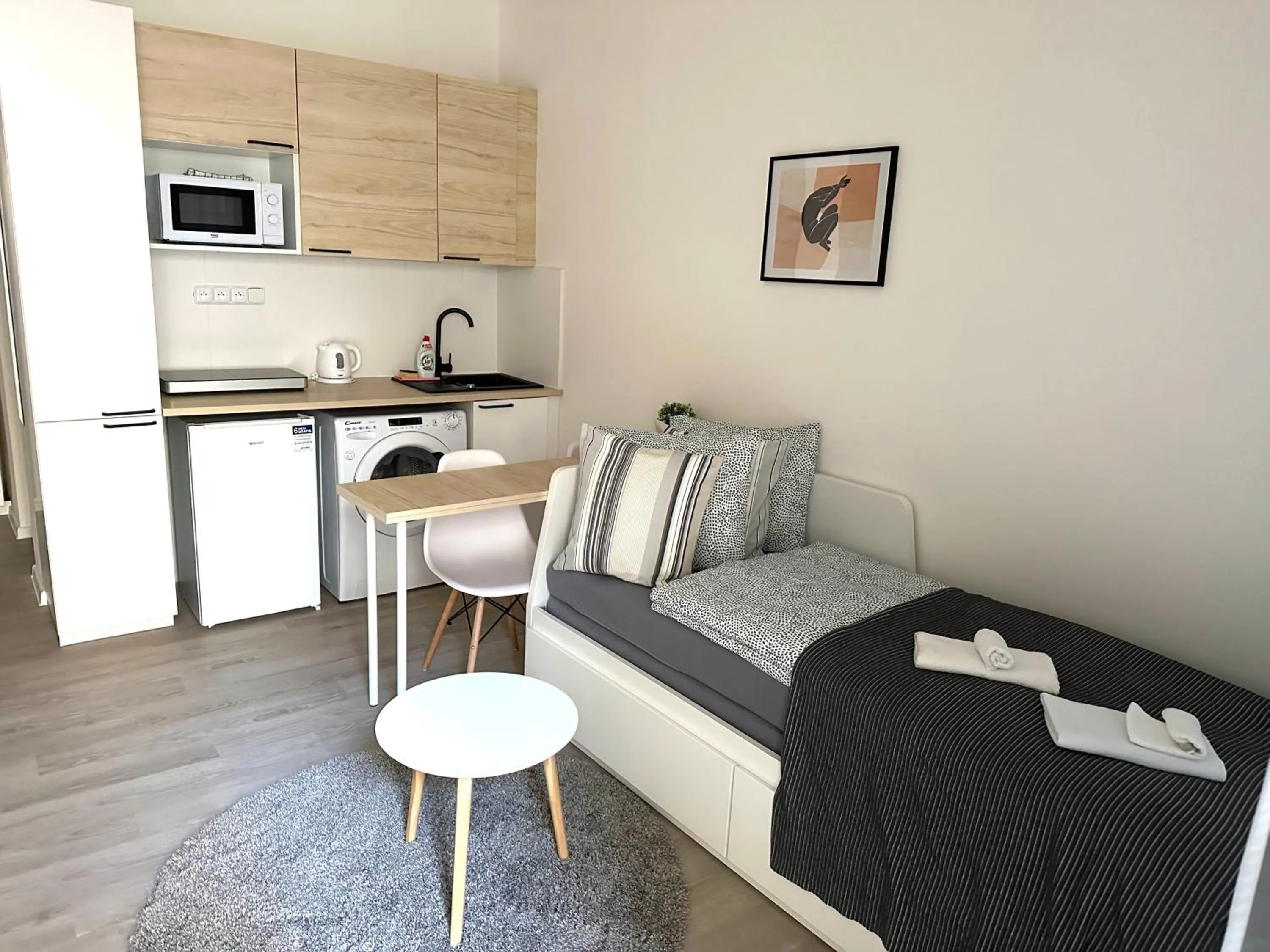 Bed in Seifert Residence