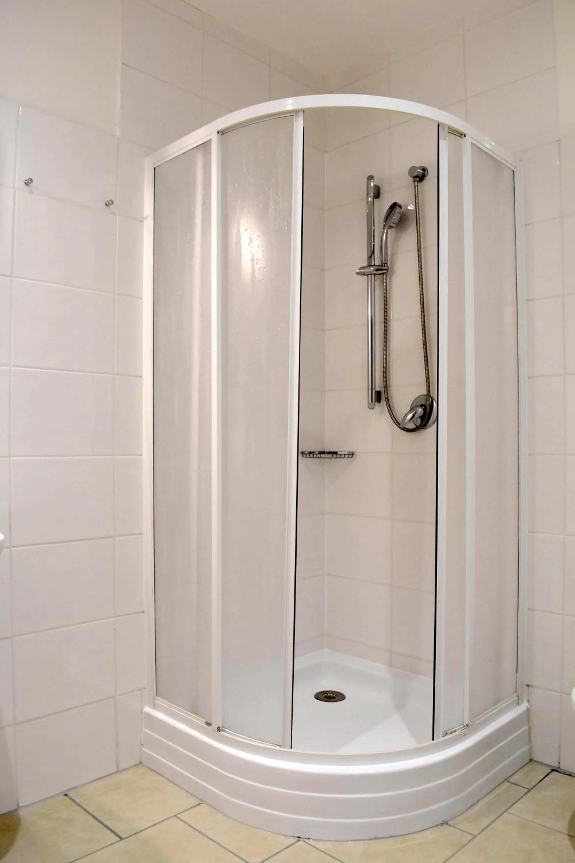 Shower in Seifert Residence