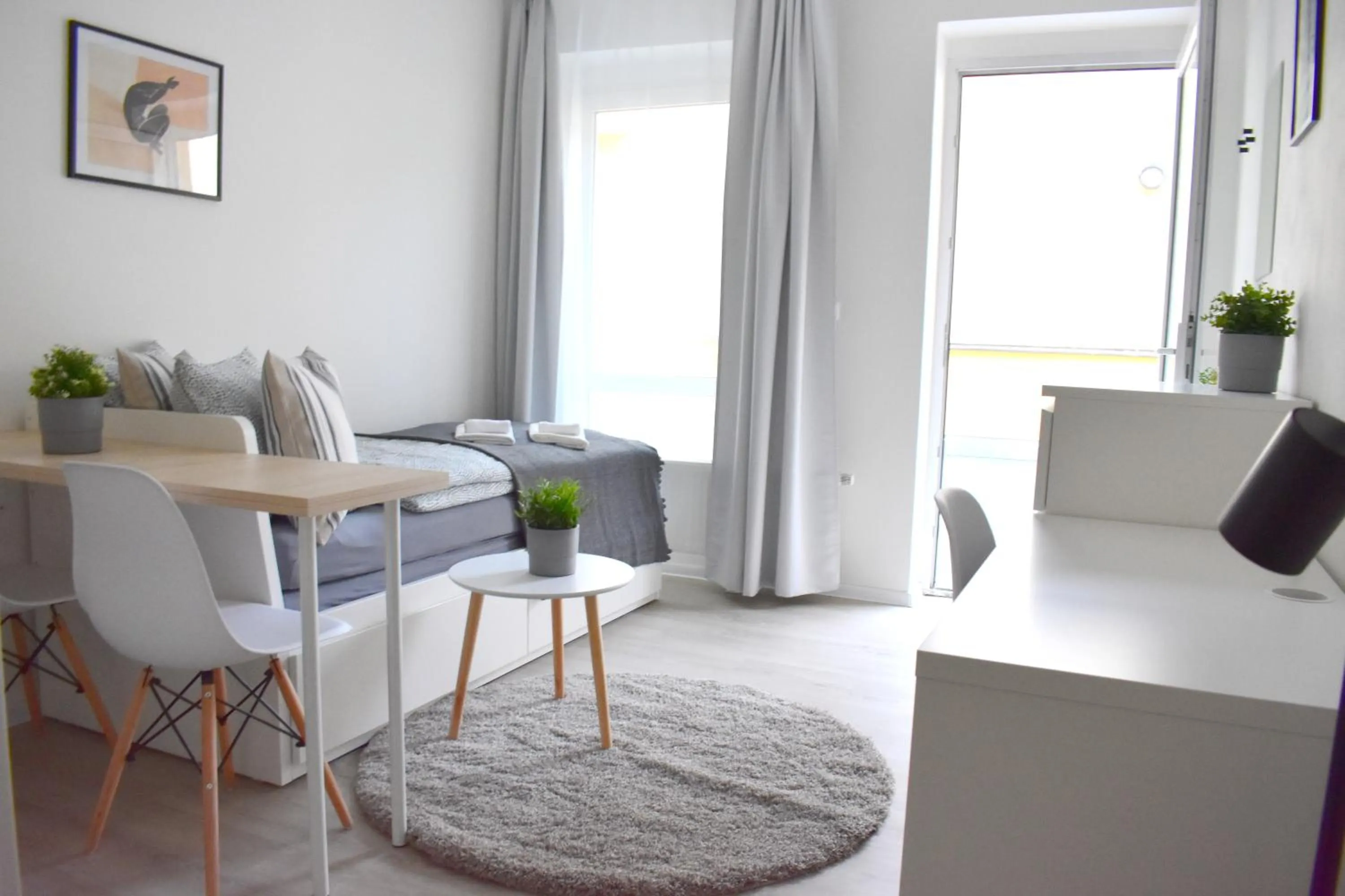 Bed in Seifert Residence