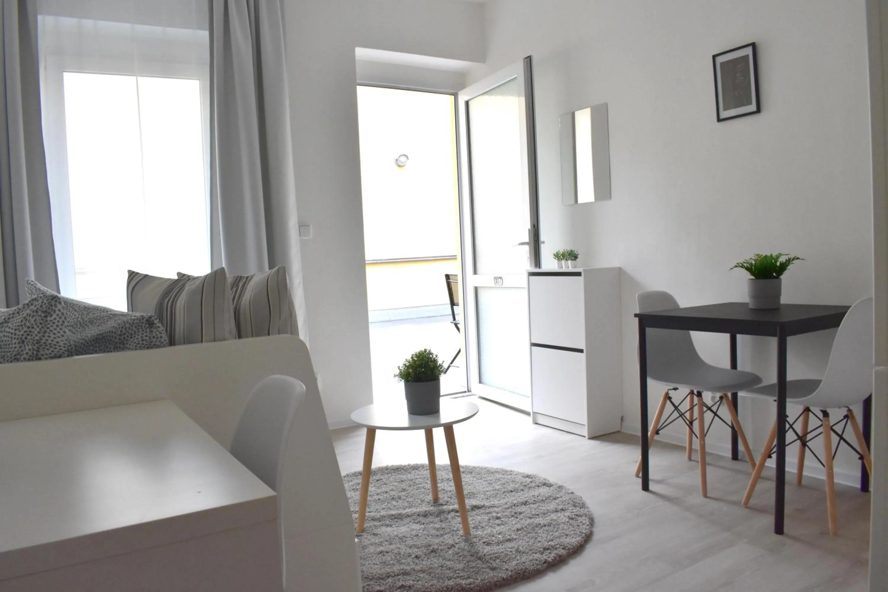 Living room in Seifert Residence