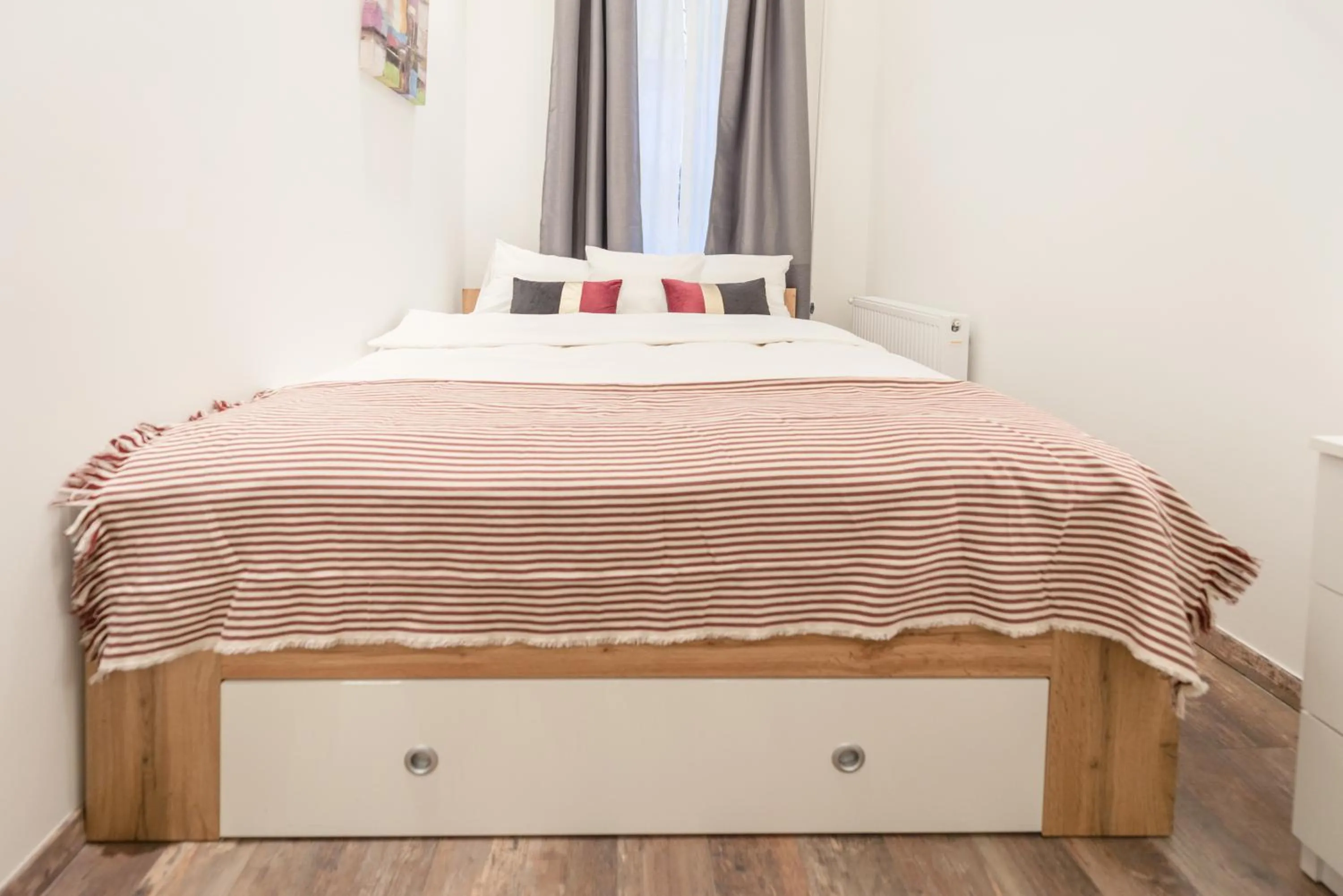 Bed in Venus Apartments - Almassy Park