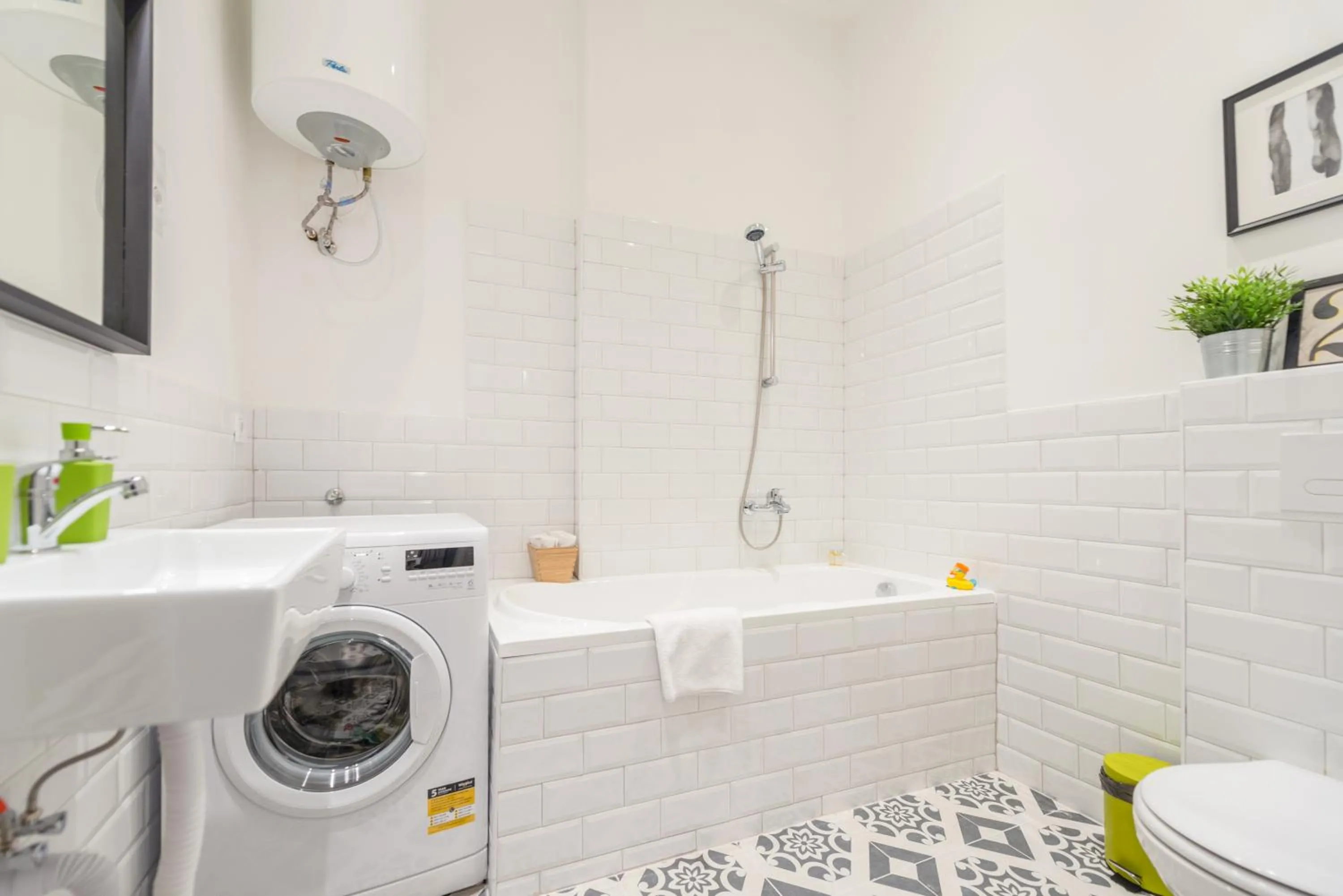 Venus Apartments - Almassy Park