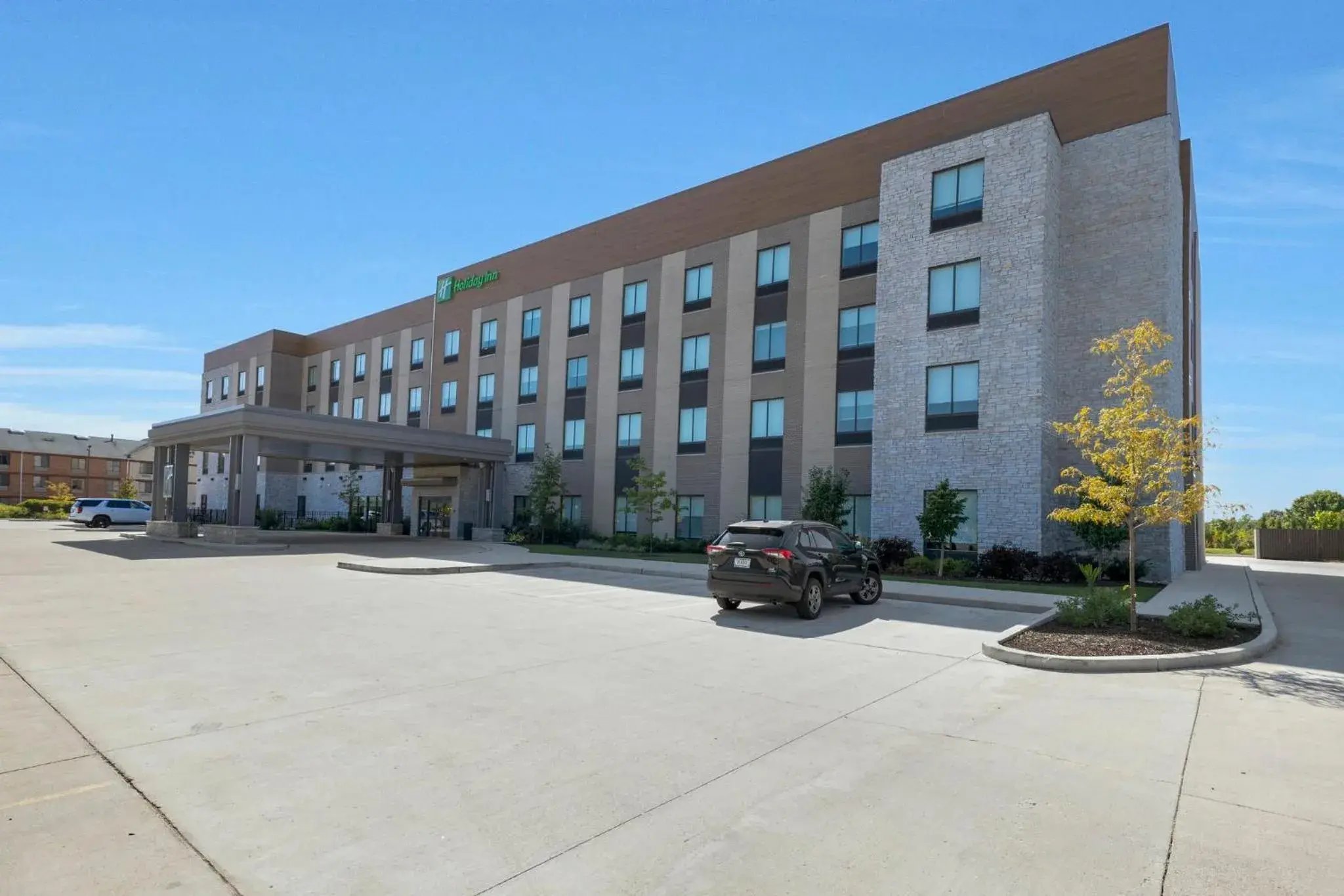 Property building in Holiday Inn - Chicago - Tinley Park by IHG Property building in Holiday Inn - Chicago - Tinley Park by IHG