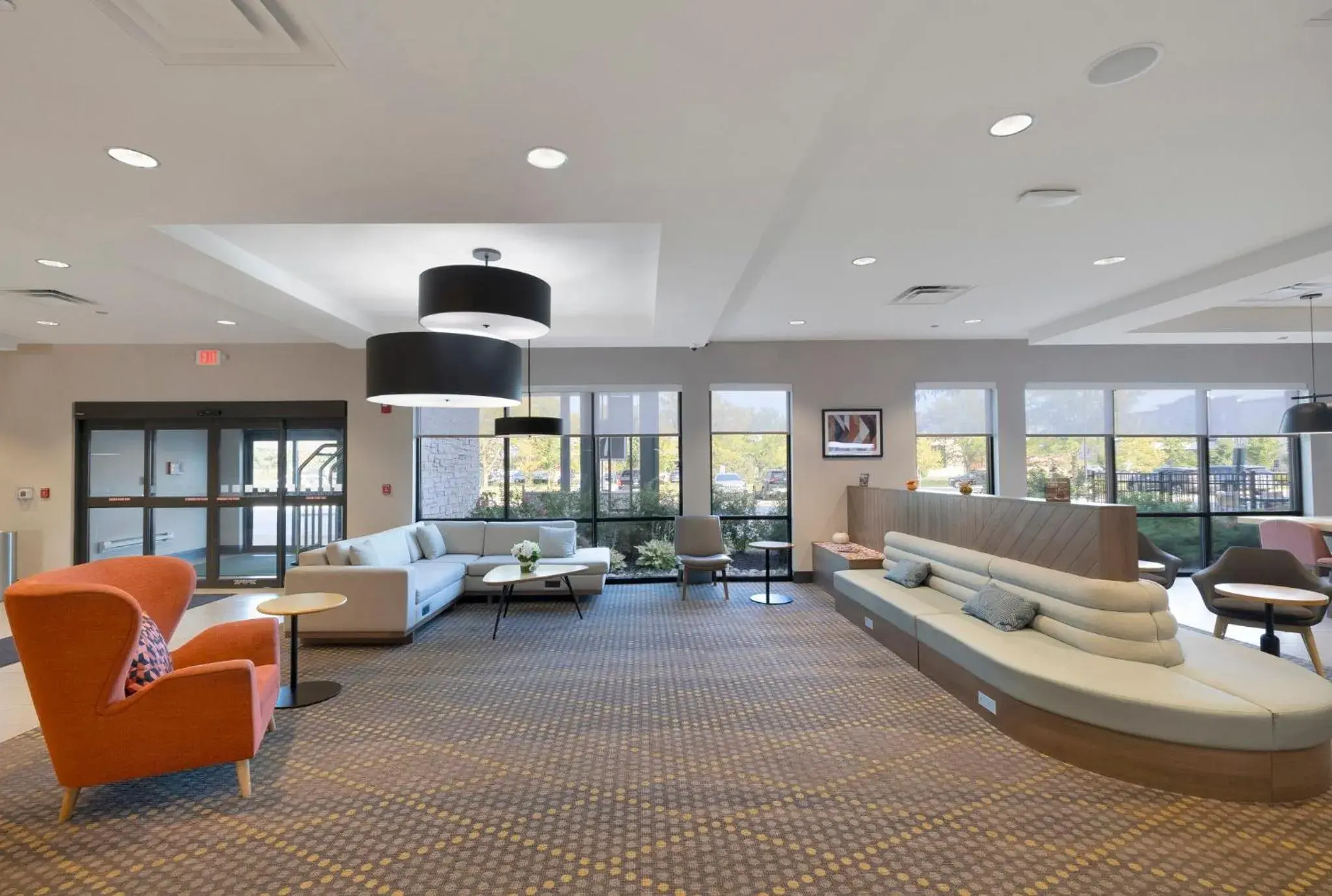 Property building in Holiday Inn - Chicago - Tinley Park by IHG Property building in Holiday Inn - Chicago - Tinley Park by IHG