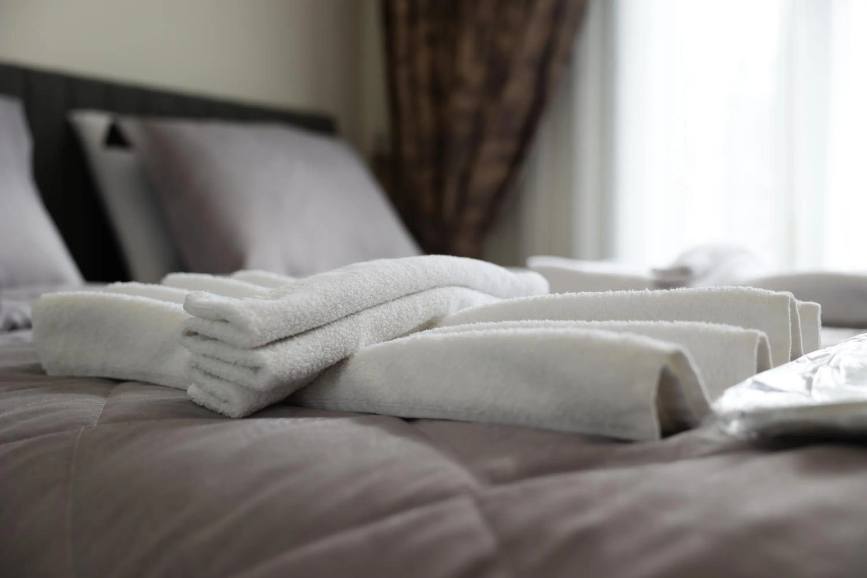 towels, Bed in Bonita Apart