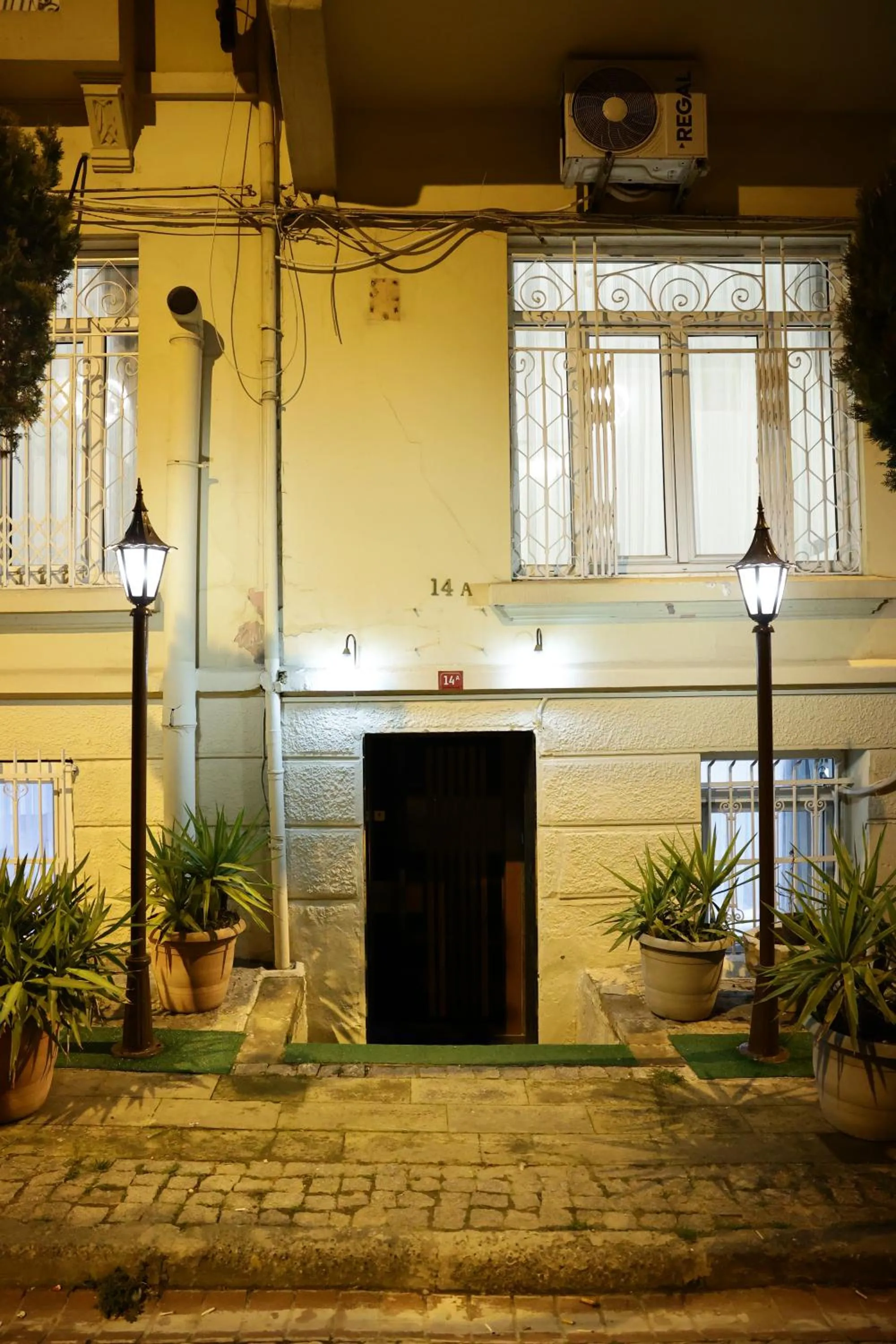 Property building in Bonita Apart