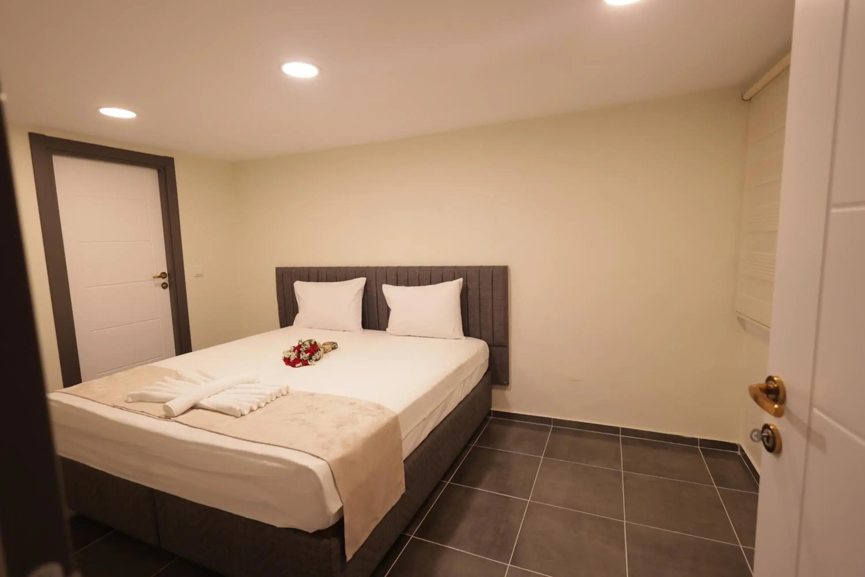 Bed in Bonita Apart Bed in Bonita Apart