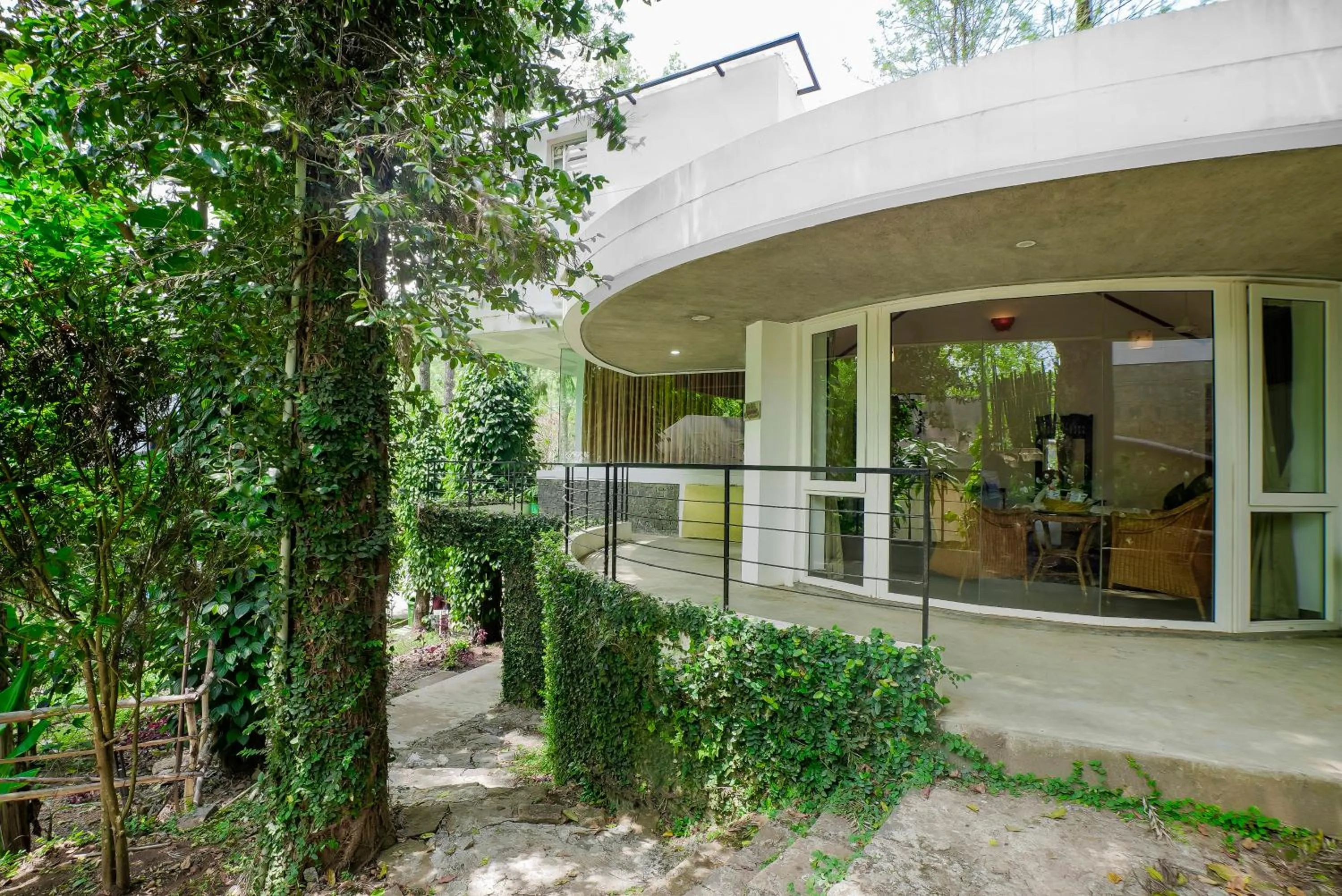 Balcony/Terrace in WOW Bison Woods Organic Veg Resort - Yercaud