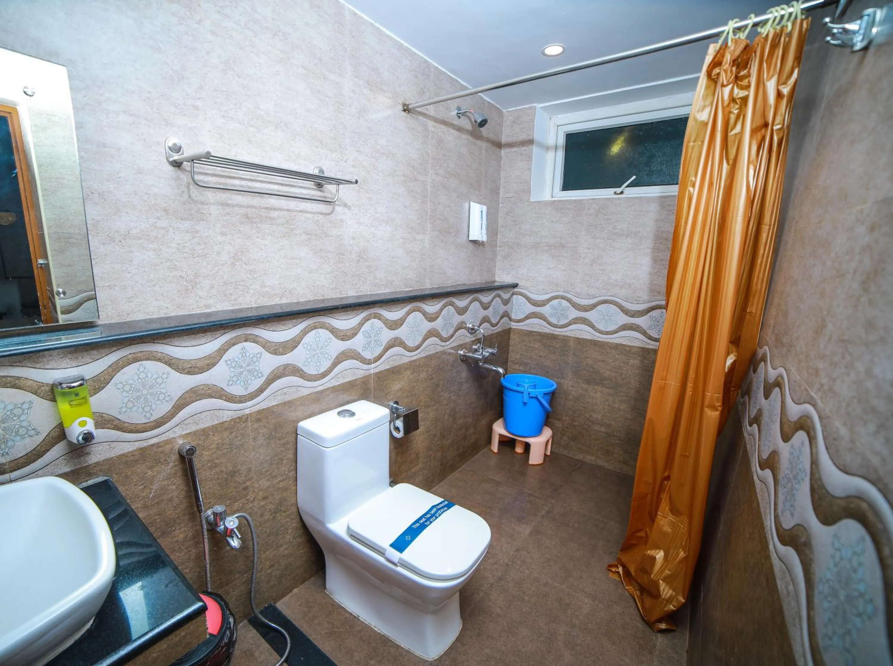 Bathroom in WOW Bison Woods Organic Veg Resort - Yercaud